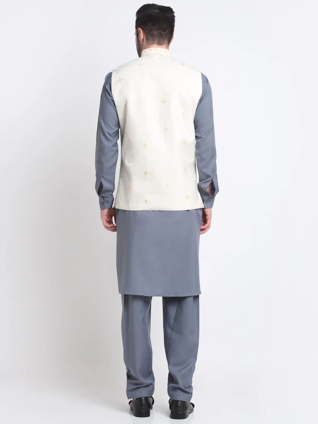 KRAFT INDIA Men Cotton Grey Pathani Kurta & Salwar With Embroided Sequenced Nehru Jacket - Image 2