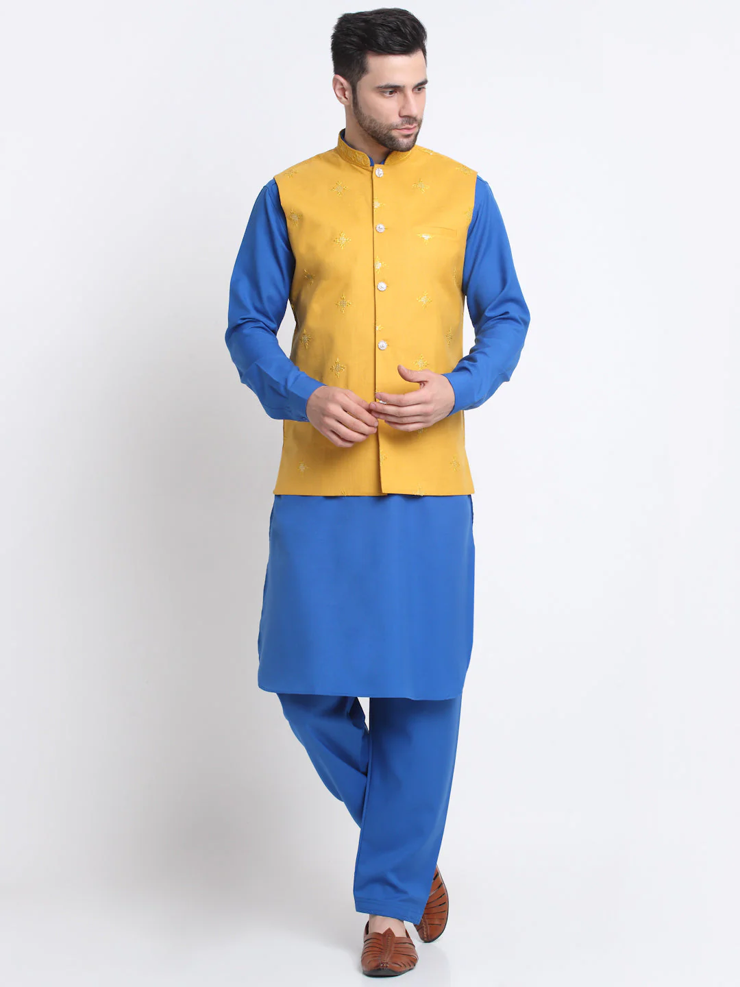 KRAFT INDIA Men Cotton Royal Blue Pathani Kurta & Salwar With Embroided Sequenced Nehru Jacket - Image 37
