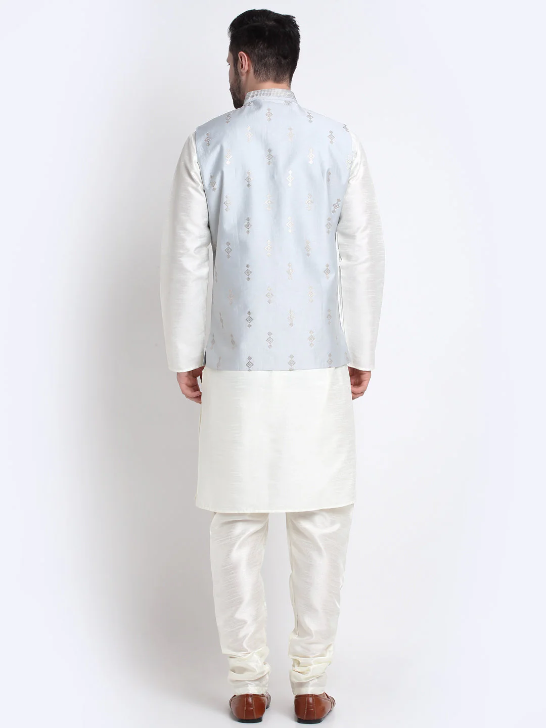 KRAFT INDIA Men Cream Silk Kurta & Churidar With Sequenced Nehru Jacket - Image 22