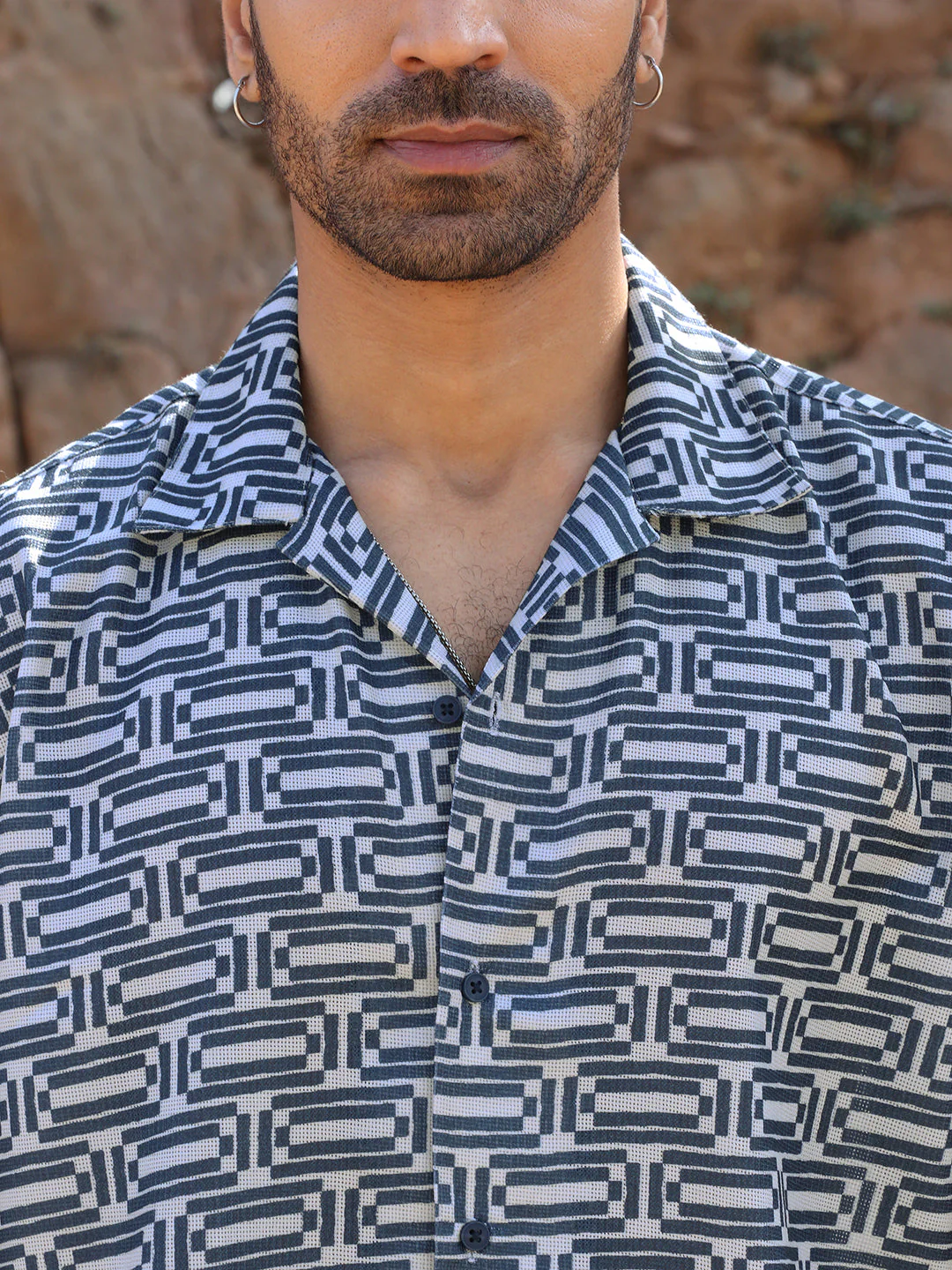 KRAFT INDIA Men Polycotton Cuban Collar Geometric Printed Casual Shirt - Image 3