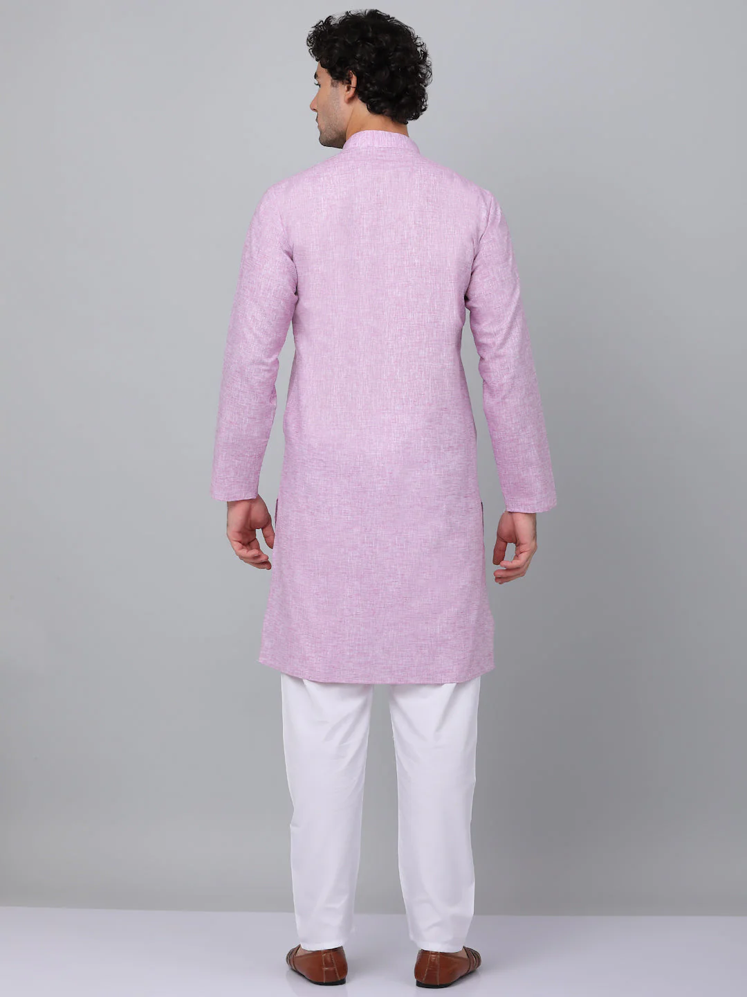 KRAFT INDIA Men Solid Linen Knee Length Kurta With White Elastic Waistband Pyjama Set - Image 10