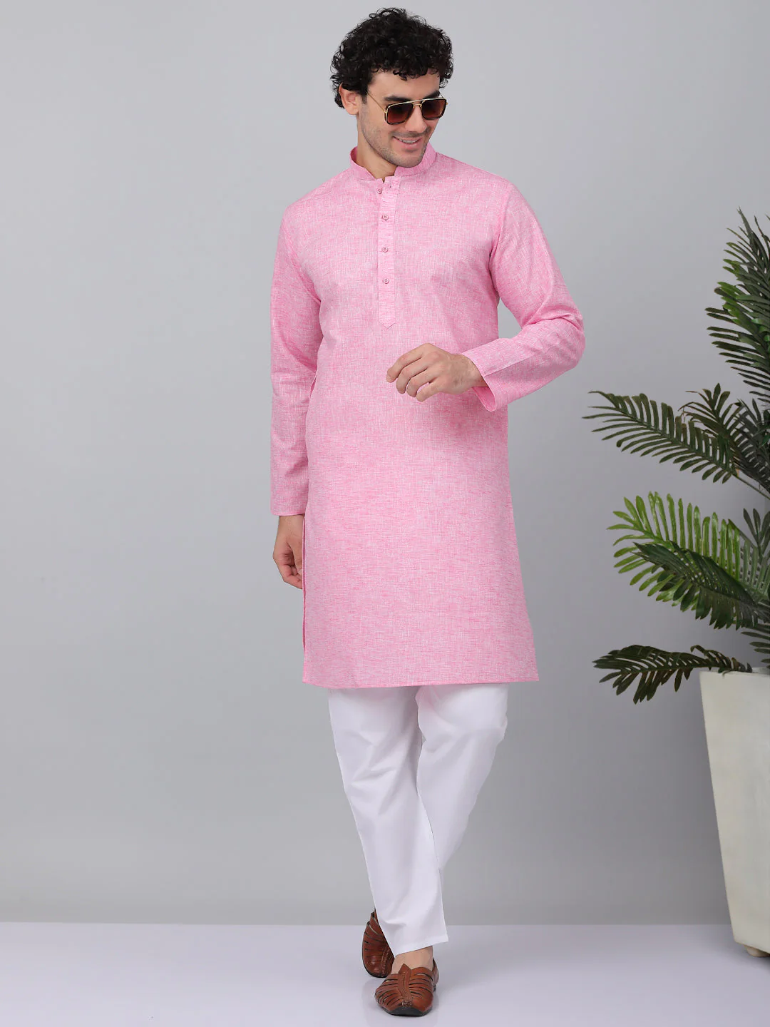 KRAFT INDIA Men Solid Linen Knee Length Kurta With White Elastic Waistband Pyjama Set - Image 13