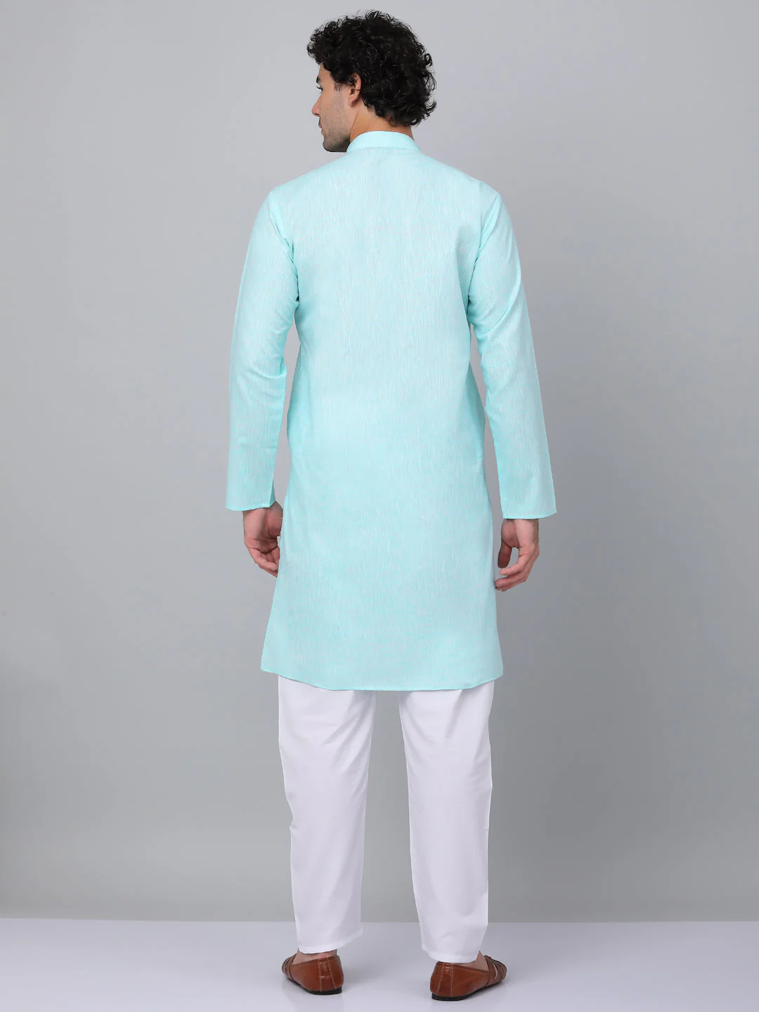 KRAFT INDIA Men Solid Linen Knee Length Kurta With White Elastic Waistband Pyjama Set - Image 2