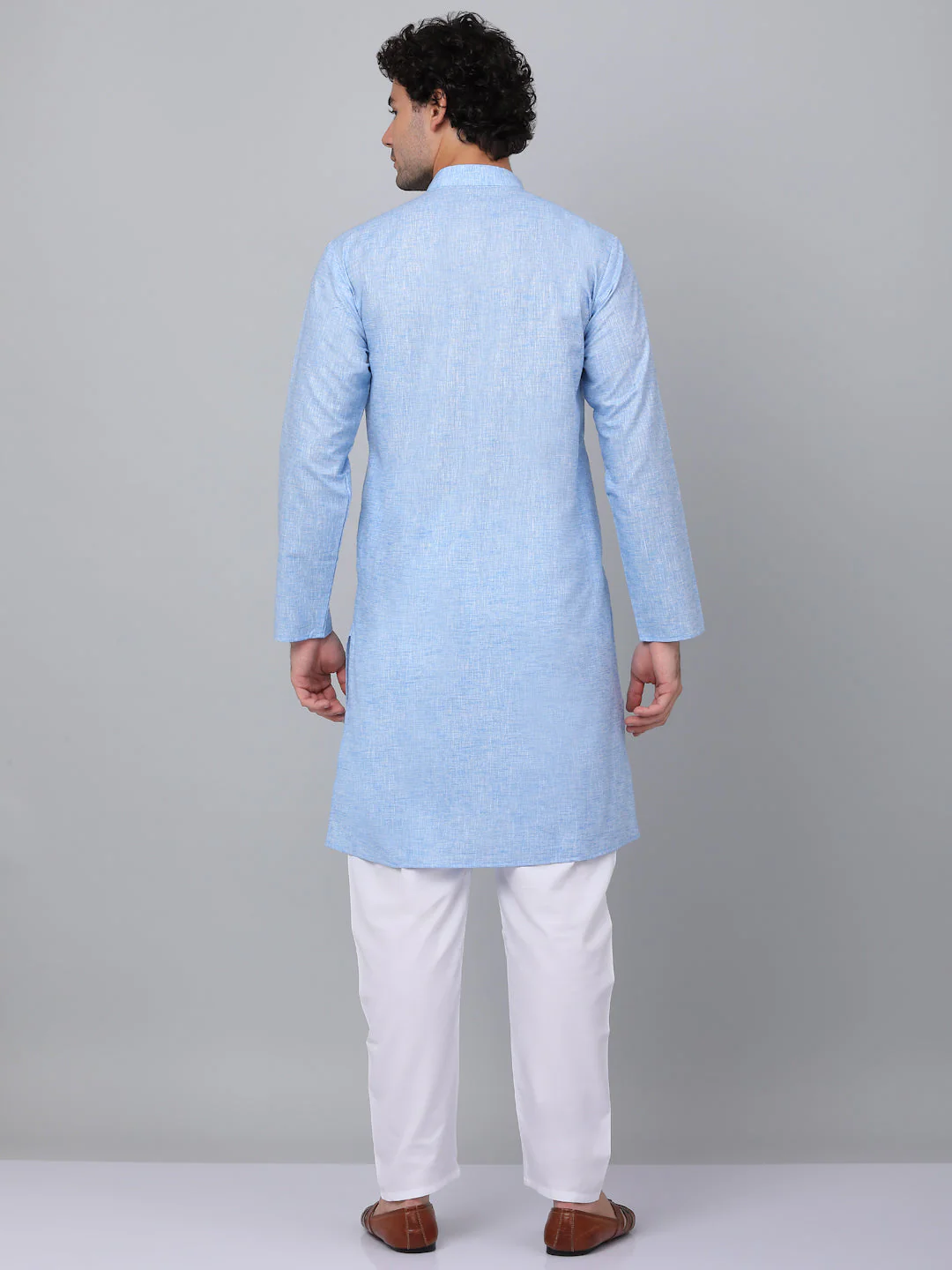 KRAFT INDIA Men Solid Linen Knee Length Kurta With White Elastic Waistband Pyjama Set - Image 22