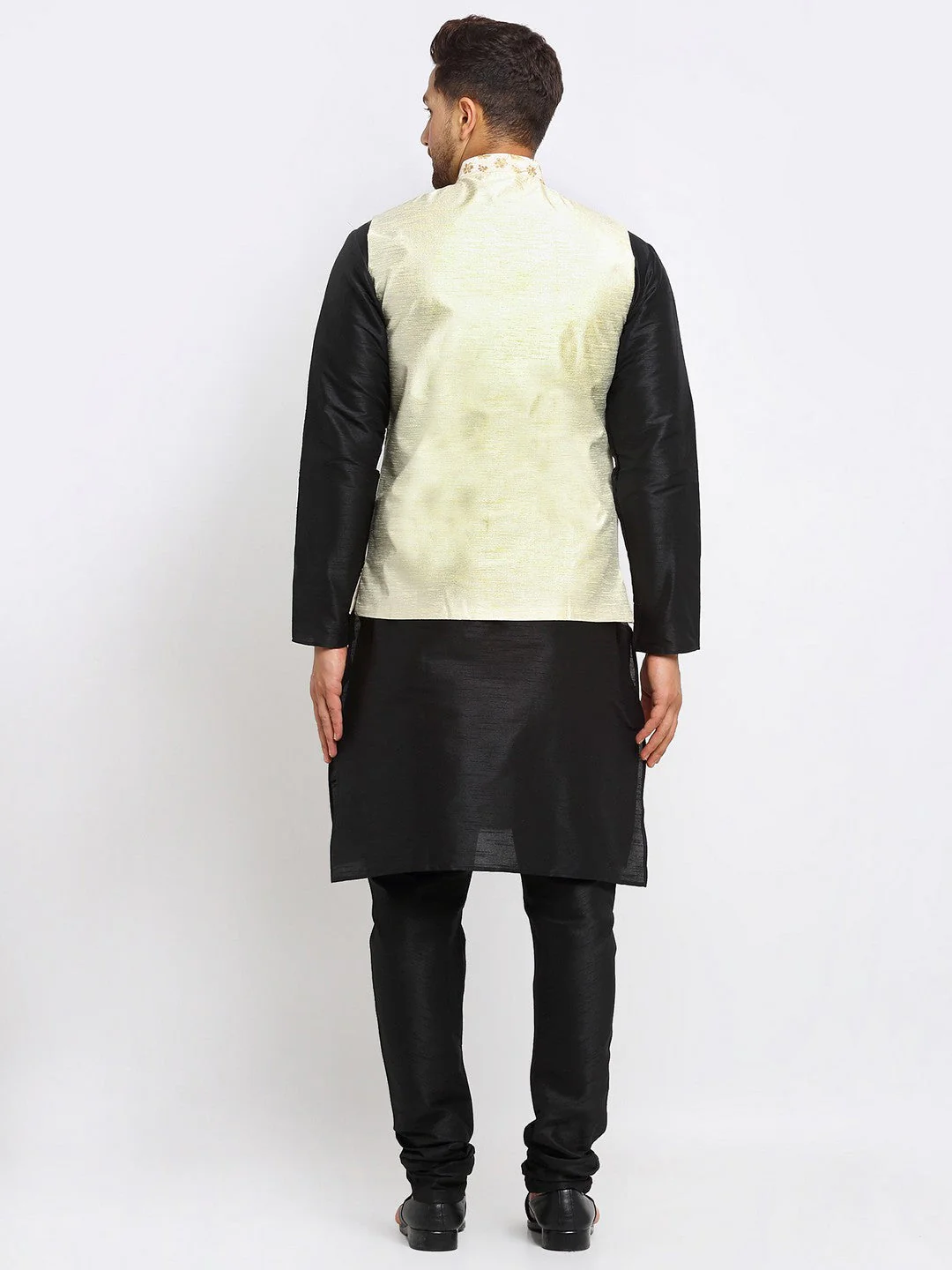 KRAFT INDIA Mens Black Kurta and churidar with embroided Zari Nehru jacket - Image 2