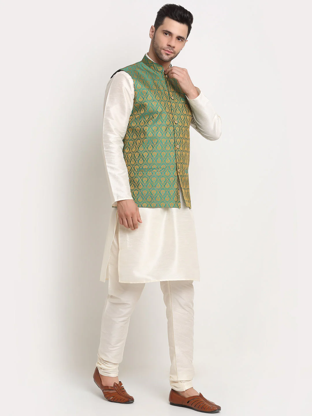 KRAFT INDIA Mens Cream Silk Blend Kurta and churidar with Paisley Nehru jacket - Image 27