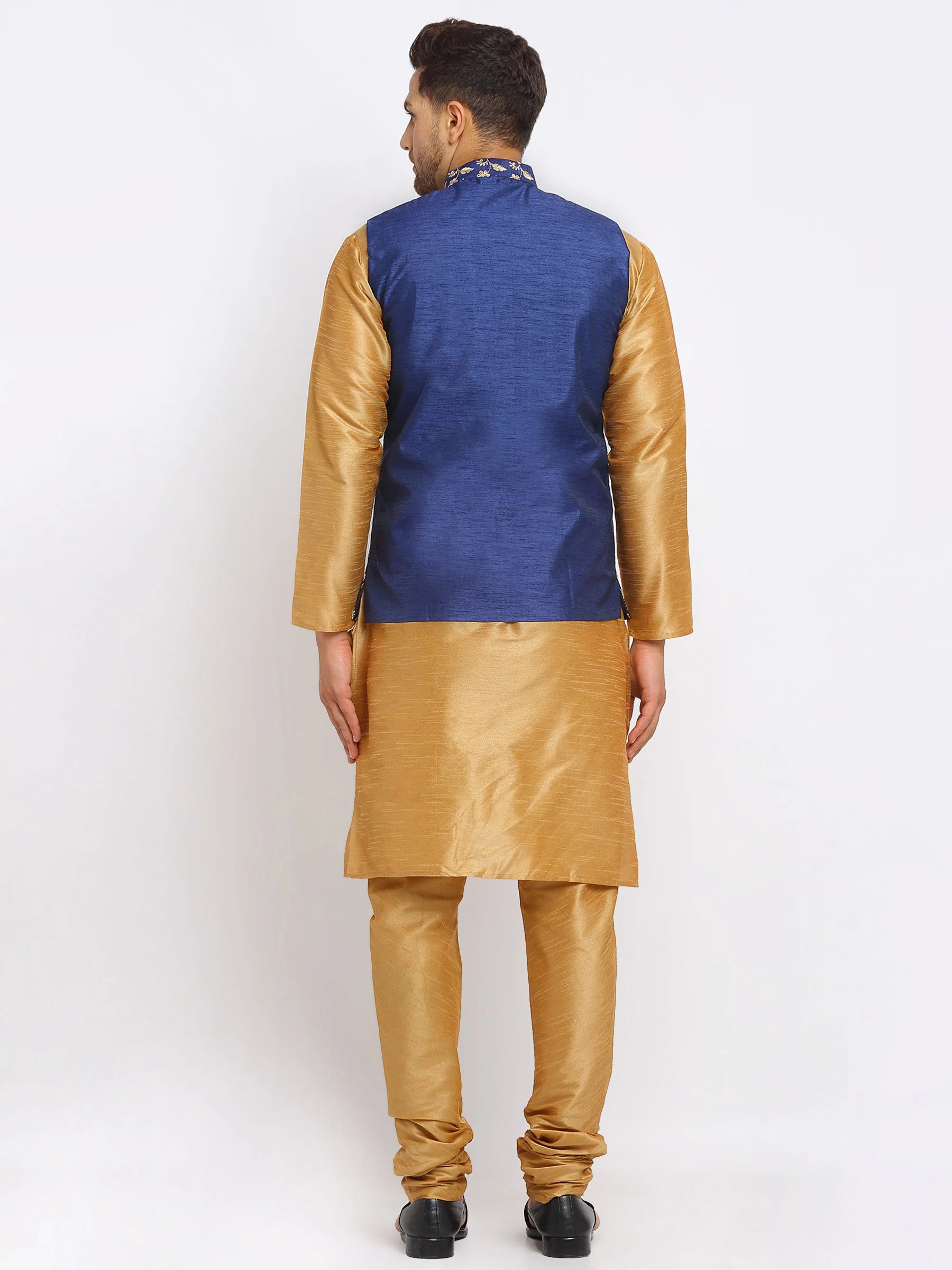 KRAFT INDIA Mens Gold Kurta and churidar with embroided Zari Nehru jacket - Image 2