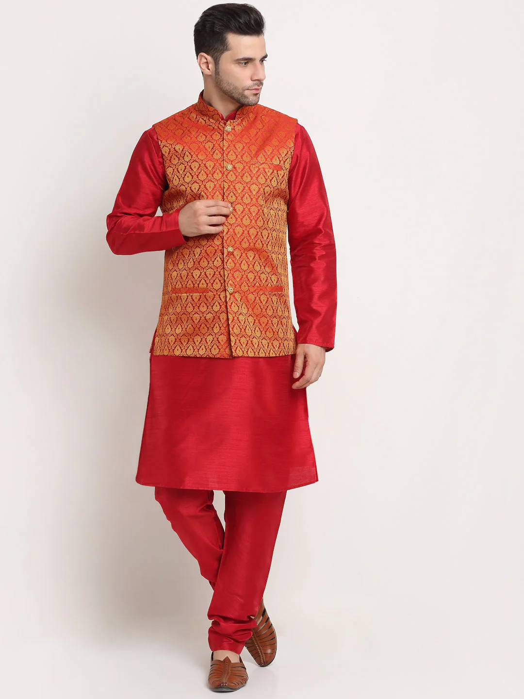 KRAFT INDIA Mens Maroon Silk Blend Kurta and churidar with Paisley Red Nehru jacket - Image 3