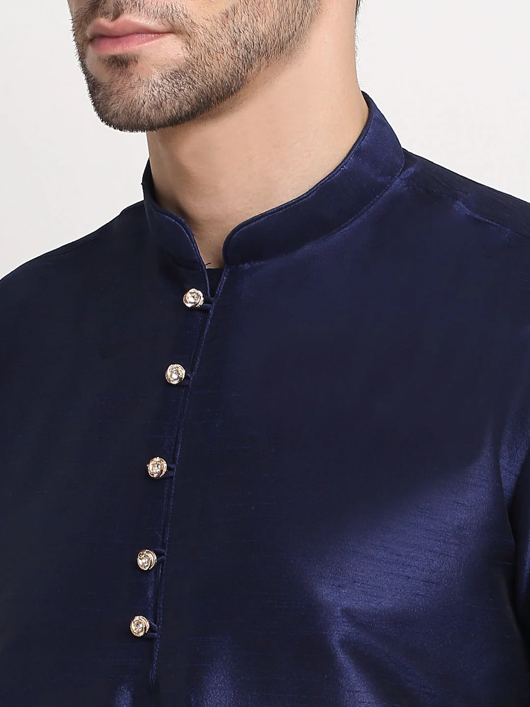 KRAFT INDIA Mens Navy Blue Silk Blend Kurta and churidar with Green embroided Sequenced Nehru jacket - Image 7