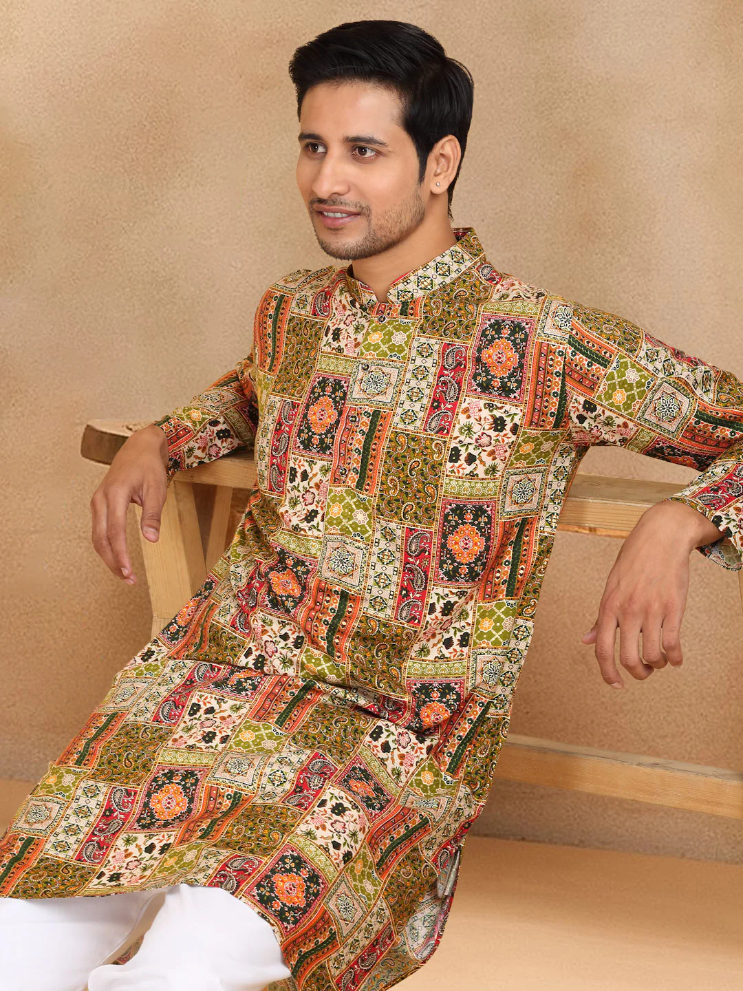 KRAFT INDIA Men's Rayon Ethnic Motif Printed Regular Straight Kurta With Elastic Waistband White Pyjama Set - Image 3
