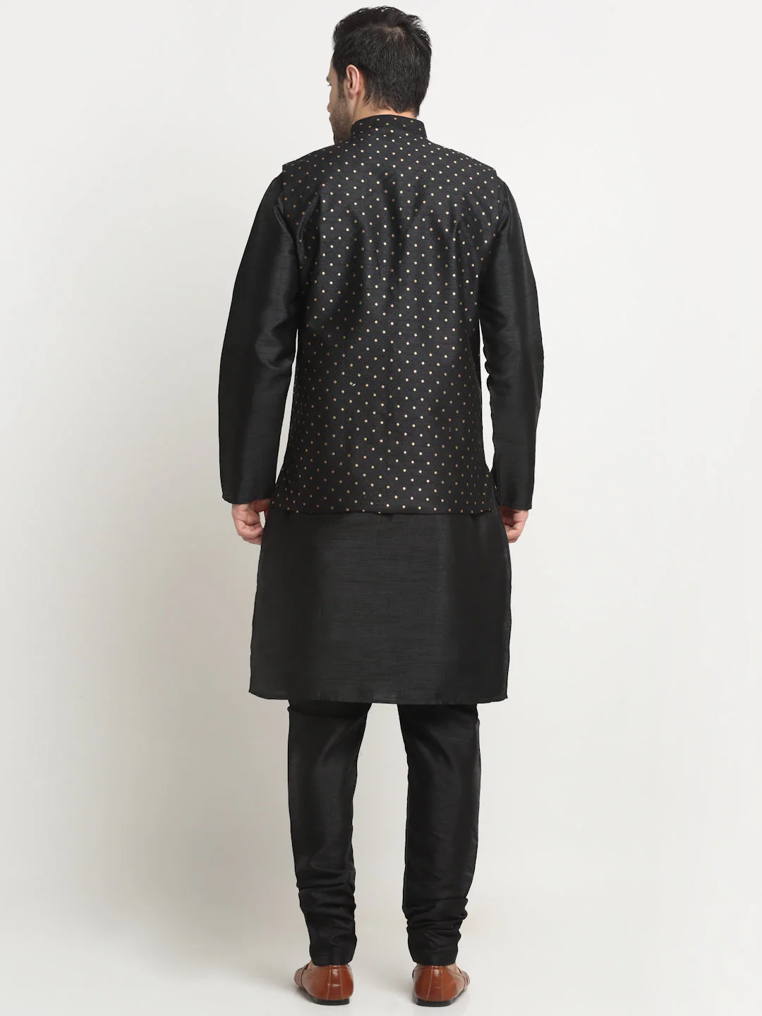 KRAFT INDIA Men's Silk Black Kurta Churidar With Polka Dotted Nehru Jacket Set - Image 2