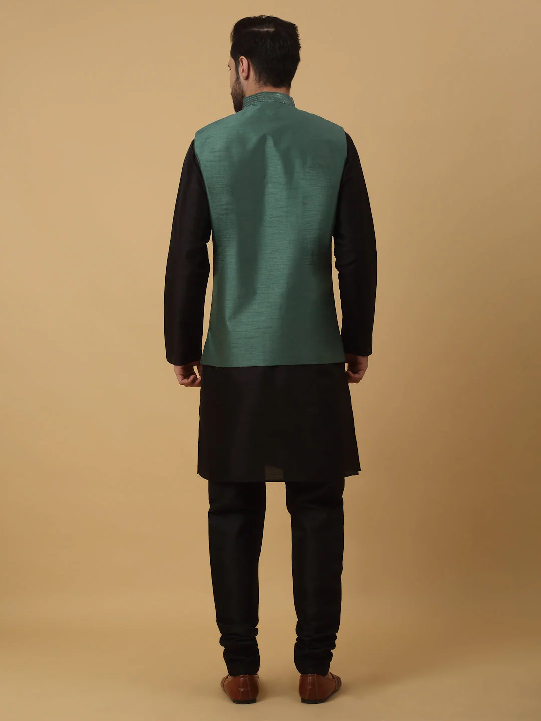 KRAFT INDIA Men's Silk Blend Black Kurta, Churidar With Cotton Silk Sequenced Embroided Nehru Jacket set - Image 2