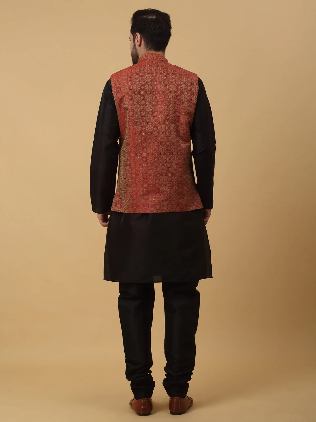 KRAFT INDIA Men's Silk Blend Black Kurta, Churidar with Jacquard Bandhani Silk Blend Nehru Jacket Set - Image 11