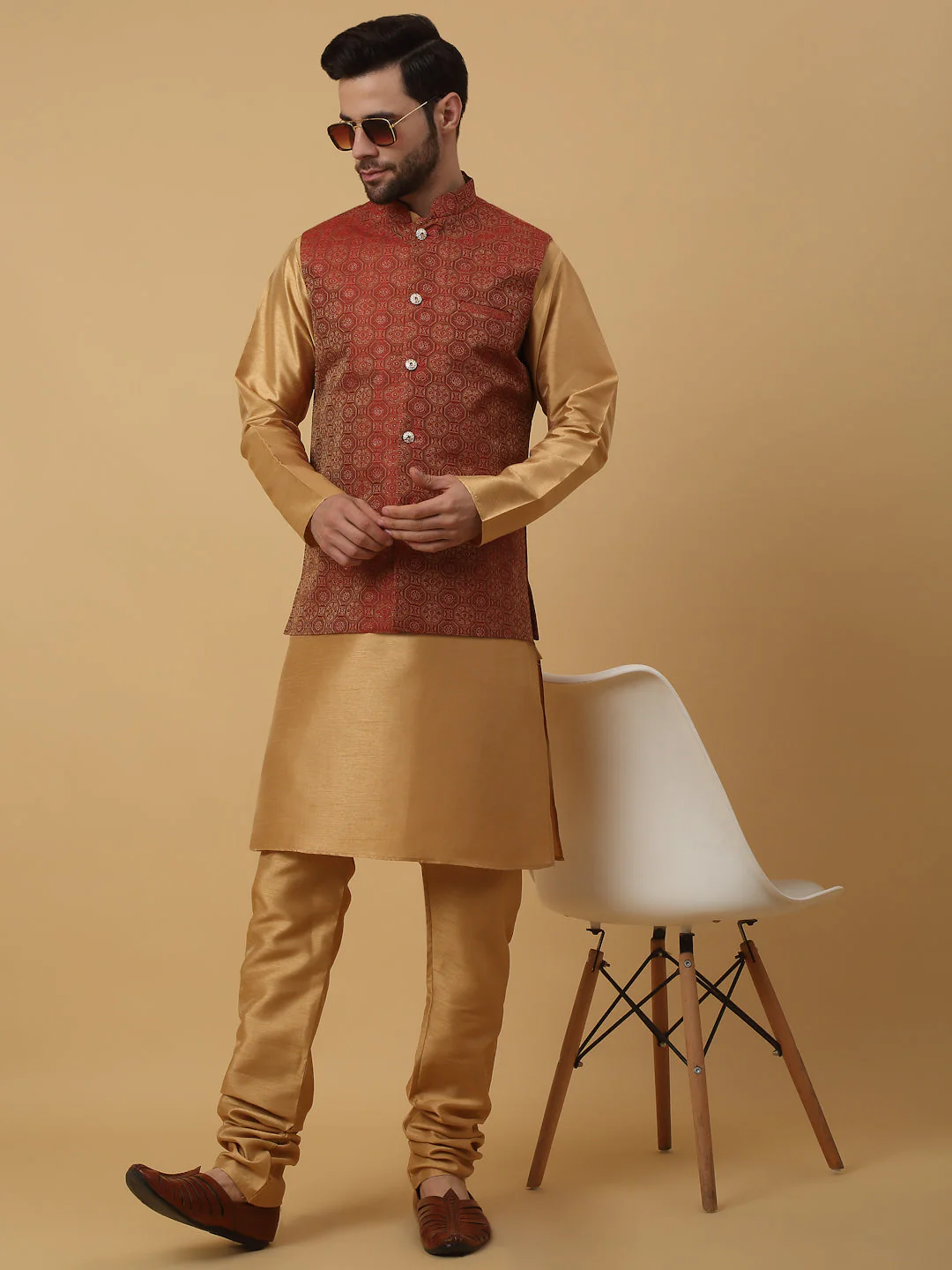 KRAFT INDIA Men's Silk Blend Gold Kurta, Churidar with Jacquard Bandhani Silk Blend Nehru Jacket Set - Image 24