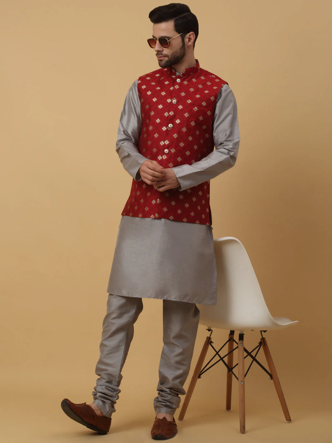 KRAFT INDIA Men's Silk Blend Grey Kurta, Churidar with Jacquard Silk Blend Floral Print Nehru Jacket Set - Image 9