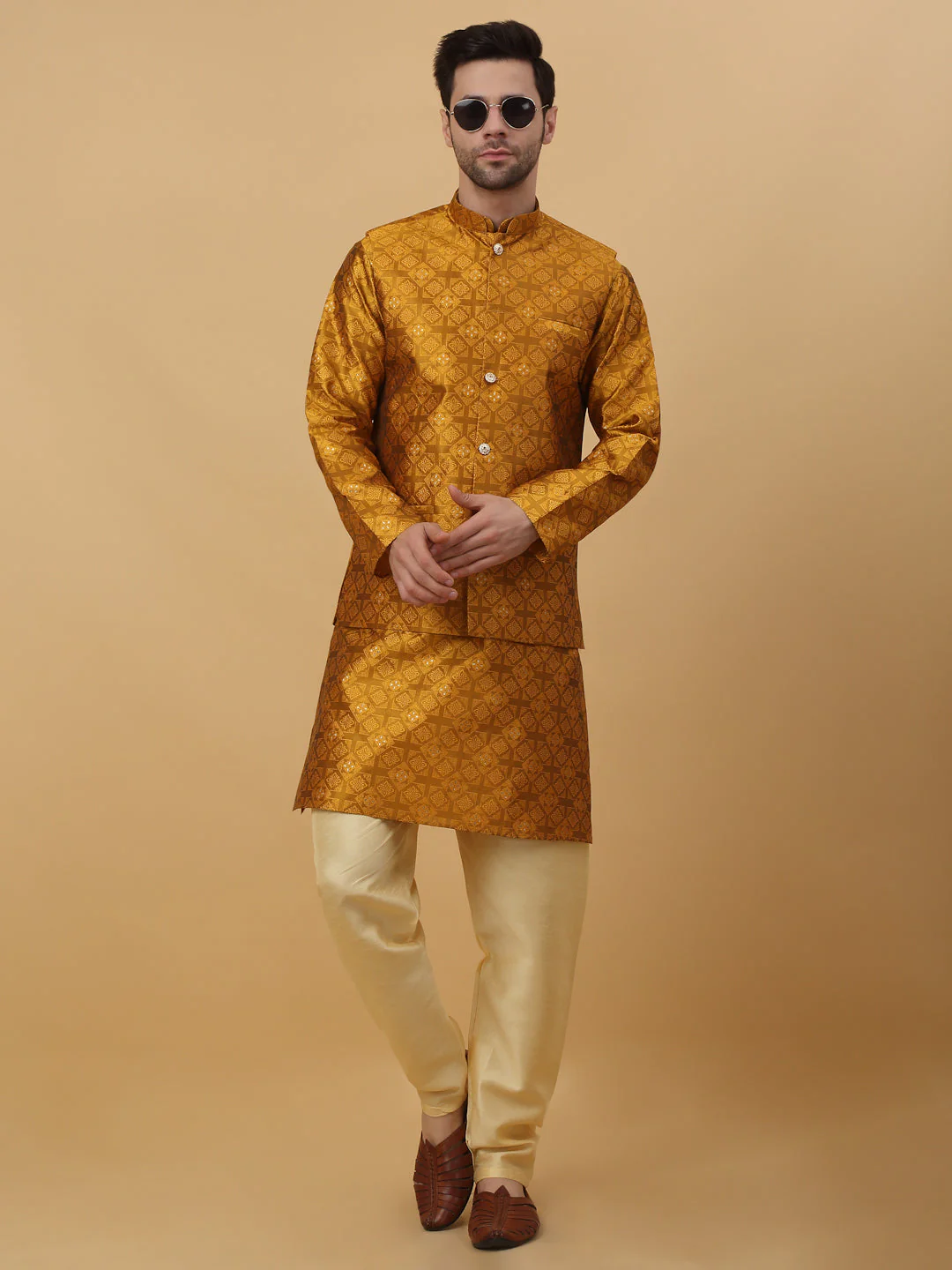 KRAFT INDIA Men's Silk Blend Jacquard Floral Sequenced Kurta and Beige Churidar with Silk Blend Jacquard Floral Nehru Jacket Set - Image 183