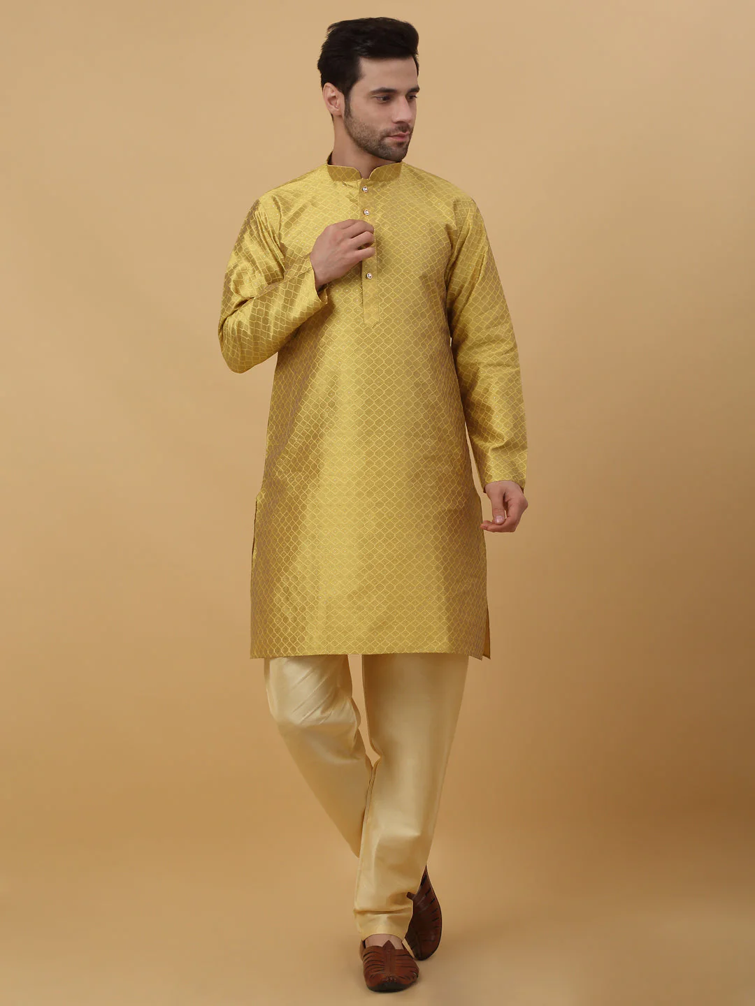 KRAFT INDIA Men's Silk Blend Jacquard Geometric Kurta and Beige Churidar with Silk Blend Jacquard Geometric Nehru Jacket Set - Image 15