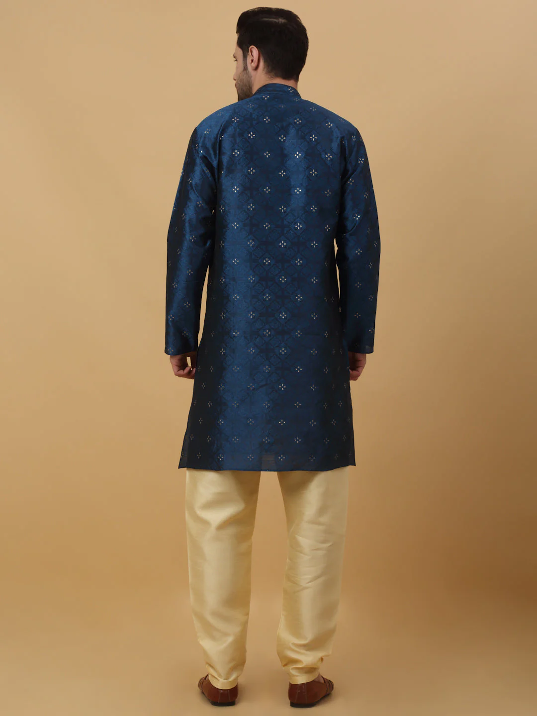 KRAFT INDIA Men's Silk Blend Jacquard Sequenced Kurta Only - Image 2
