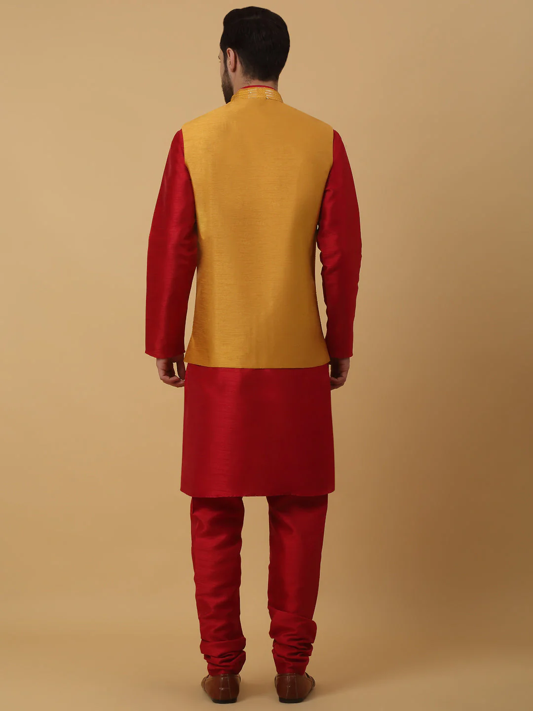 KRAFT INDIA Men's Silk Blend Maroon Kurta, Churidar With Cotton Silk Sequenced Embroided Nehru Jacket set - Image 7