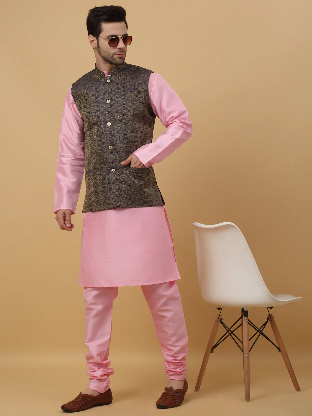 KRAFT INDIA Men's Silk Blend Pink Kurta, Churidar with Jacquard Bandhani Silk Blend Nehru Jacket Set - Image 19