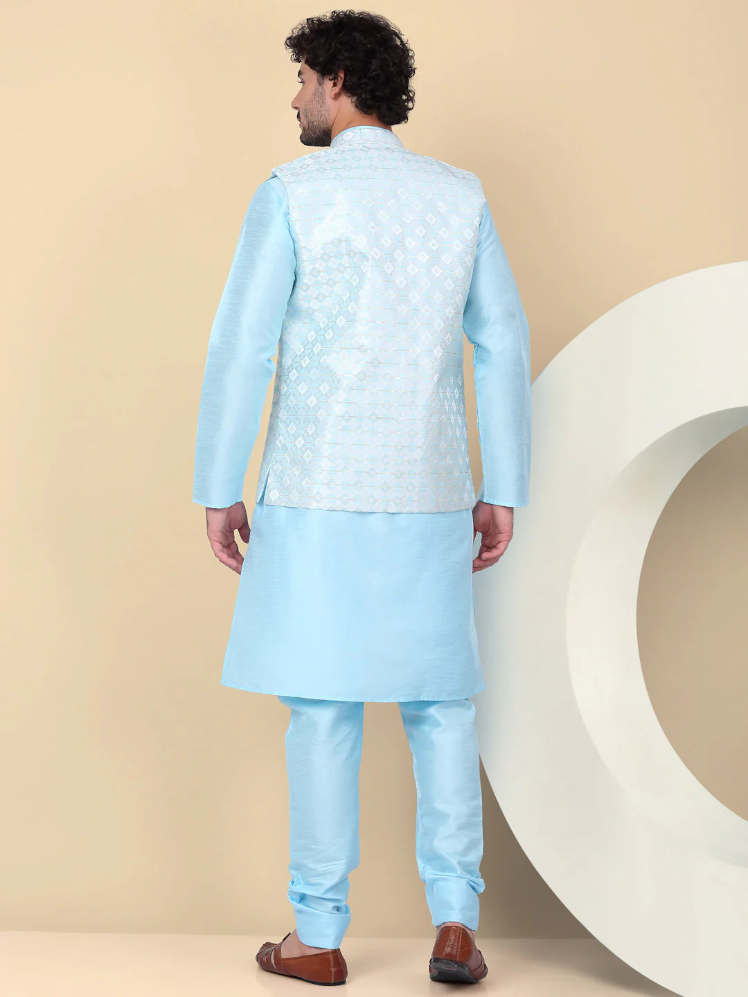 KRAFT INDIA Men's Silk Blend Solid Knee Length Cream Kurta Churidar With Jacquard Sequins Nehru Jacket Set - Image 20