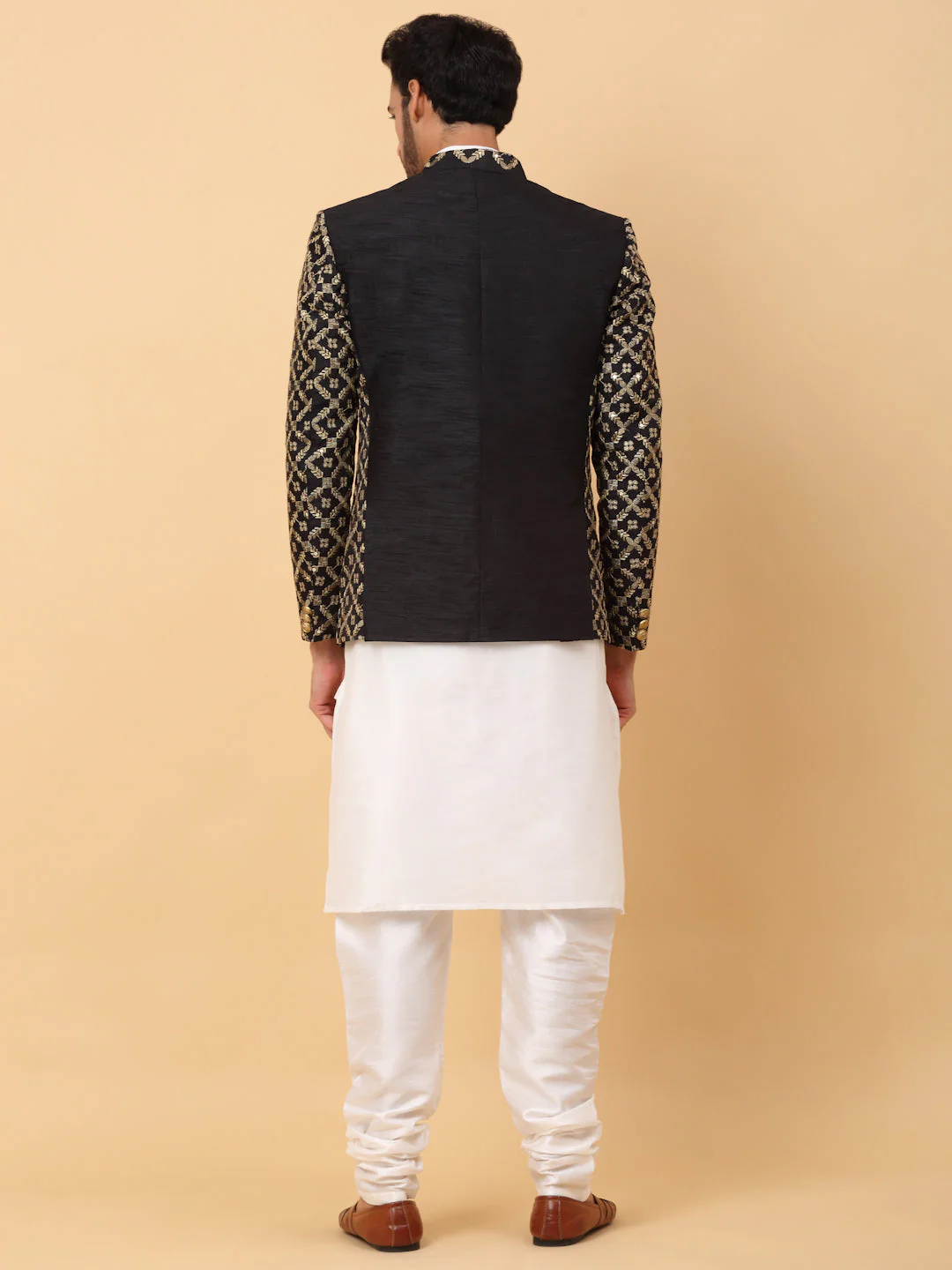 KRAFT INDIA Men's Silk Cream Kurta Churidar With Embroidered Zari Bandhgala Suit/Coat - Image 2