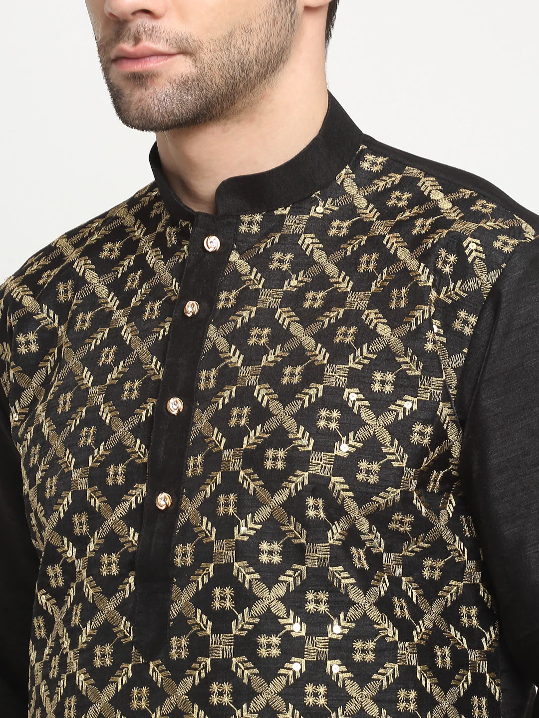 KRAFT INDIA Men's Silk Embroided Zari Kurta & Beige Churidar Set - Image 11