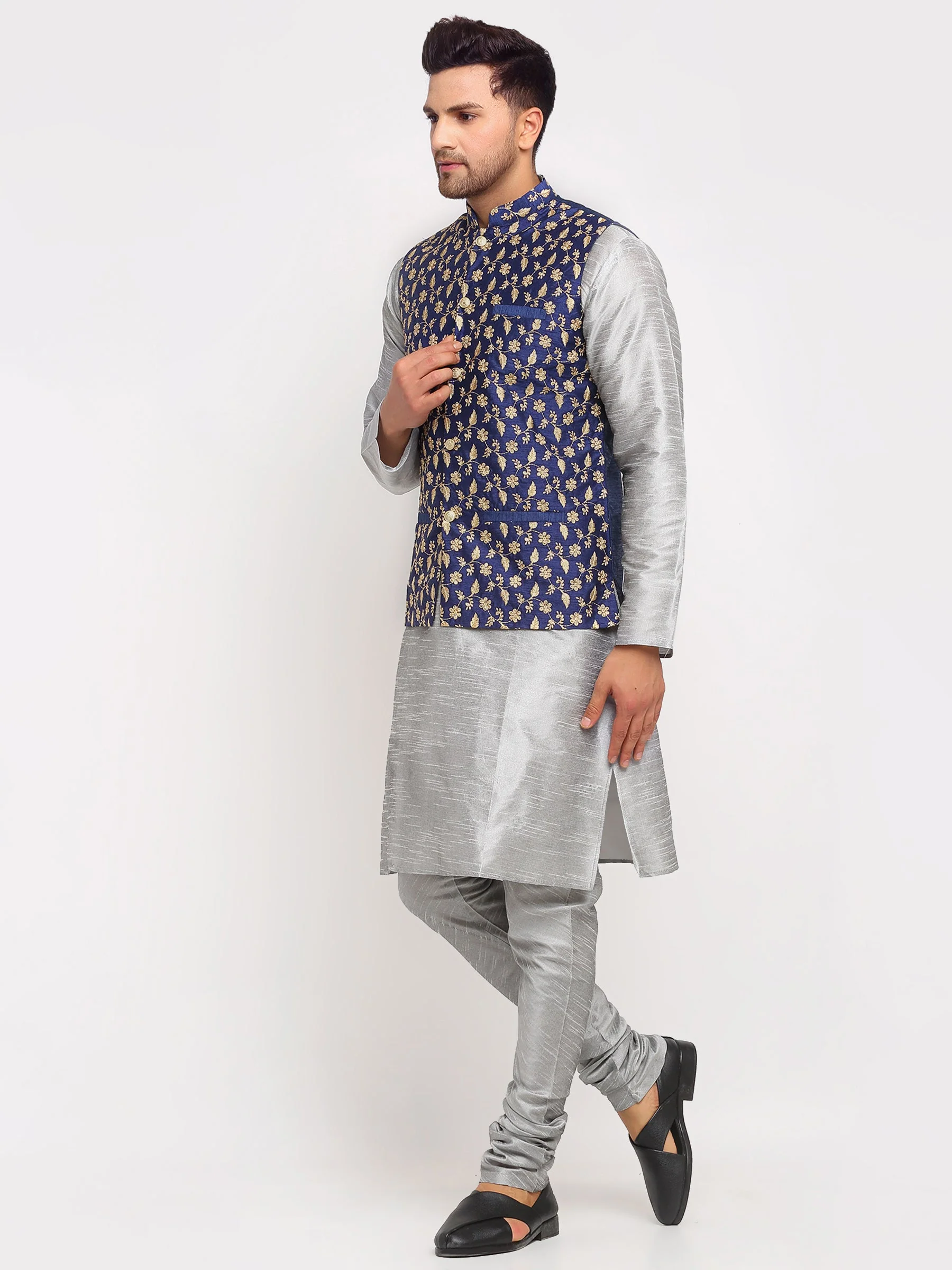 KRAFT INDIA Mens Silver Kurta and churidar with Navy Blue embroided Zari Nehru jacket - Image 3