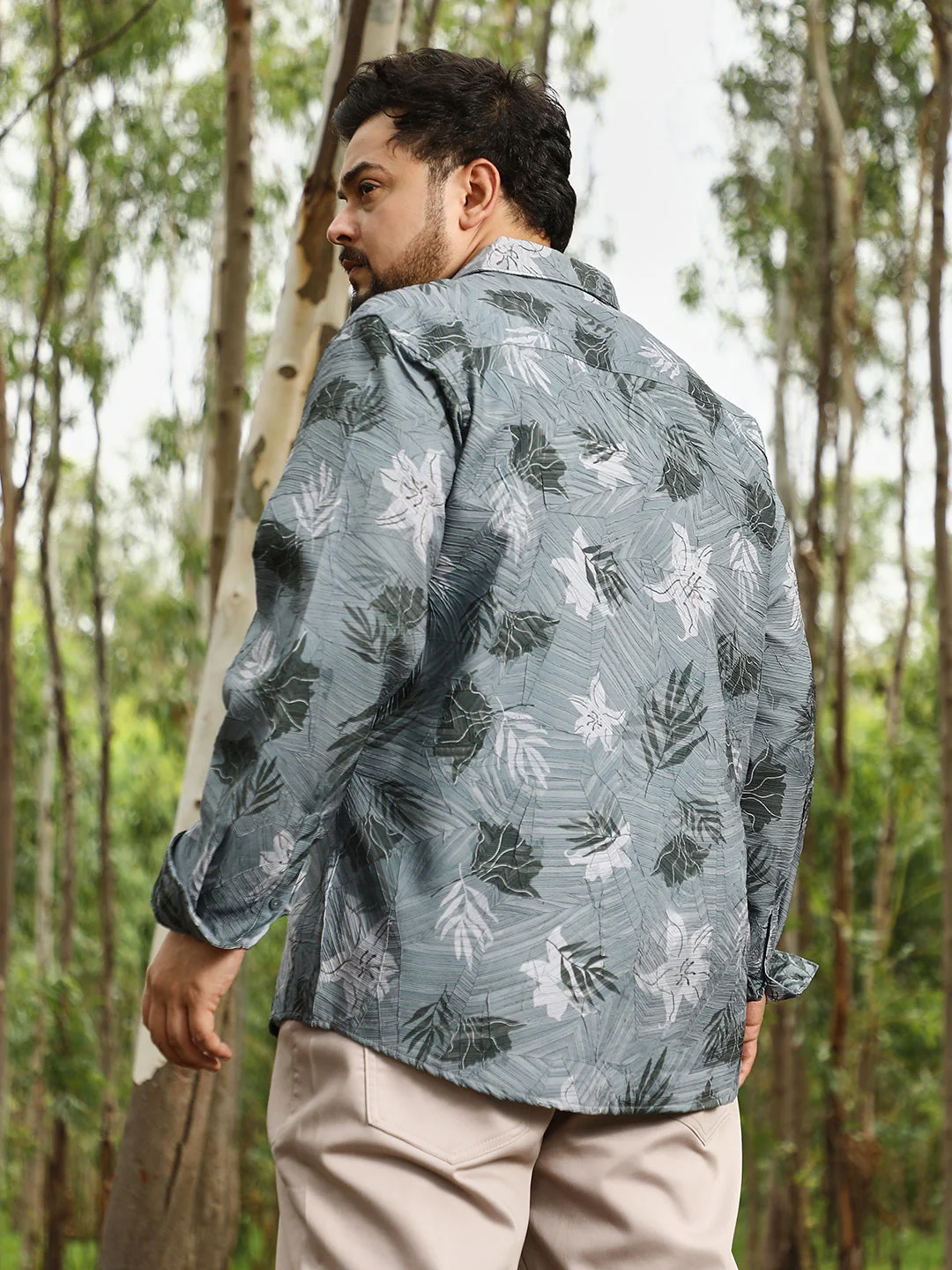 Leaf-Imprint Foliage-Tactile Shirt - Image 4
