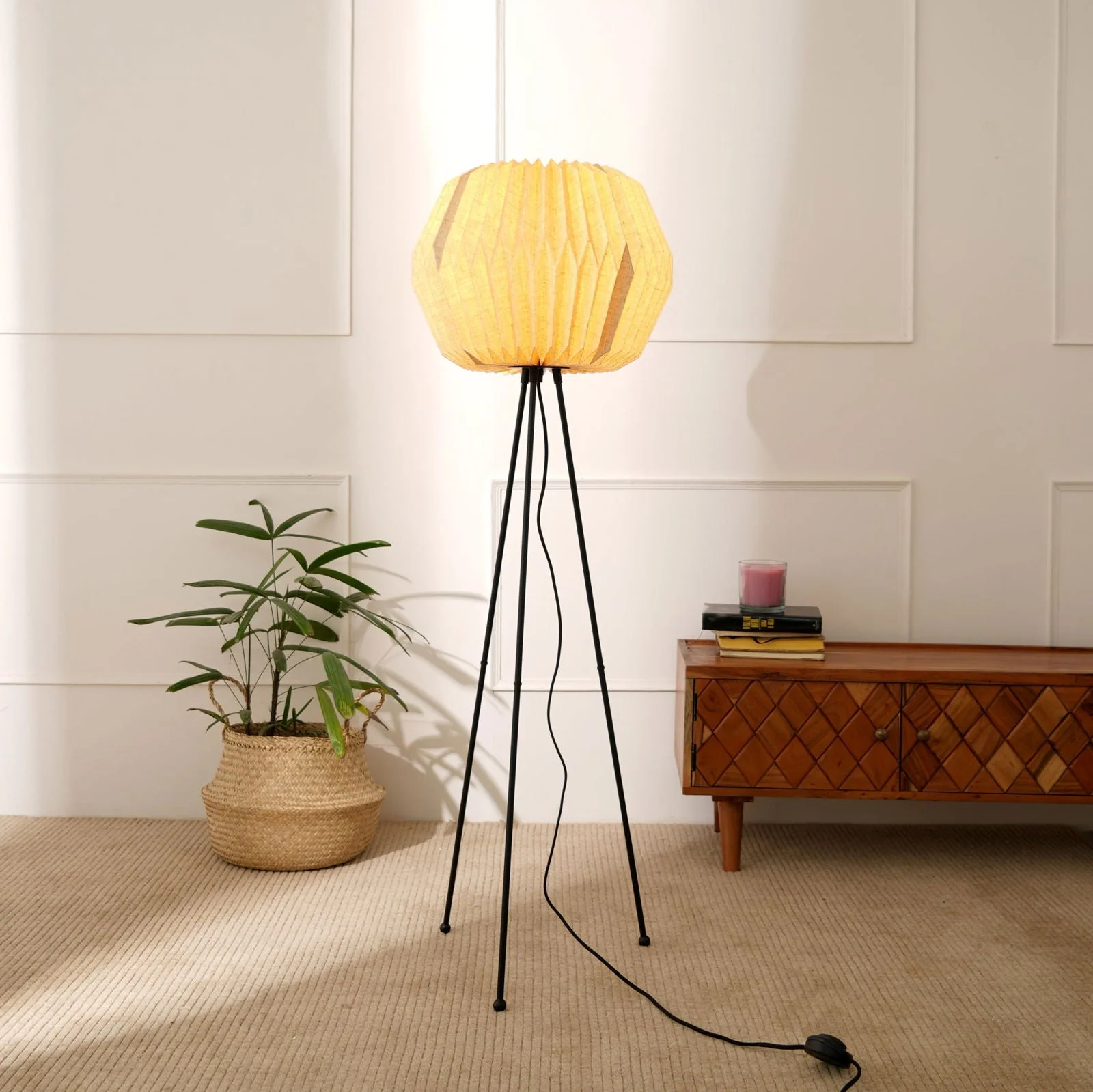 Lifo Floor Lamp - Origami, Linen Floor Light, Knock Down Tripod Standing Lamp - Image 4