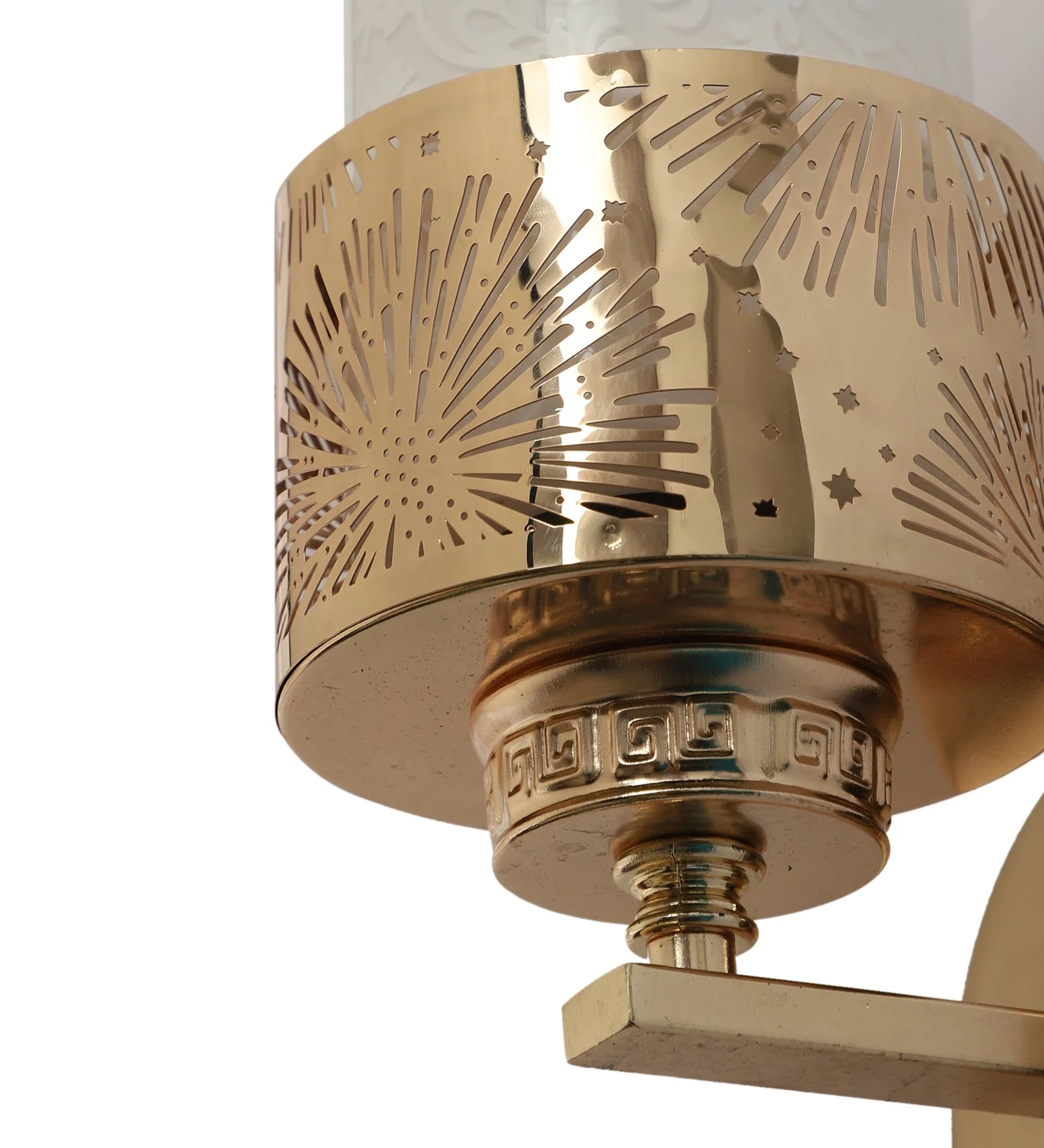 Lighting Golden Finish Wall Light - Image 4