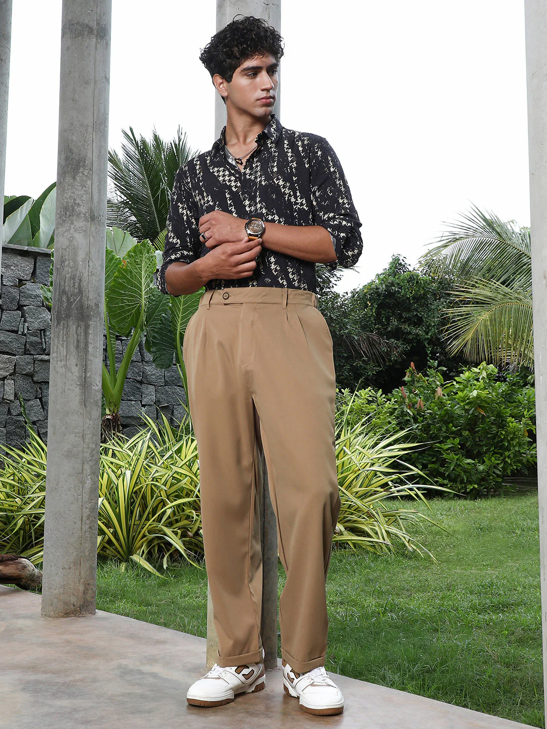 Lightweight - Extended-Waistband Relaxed Trousers - Image 5