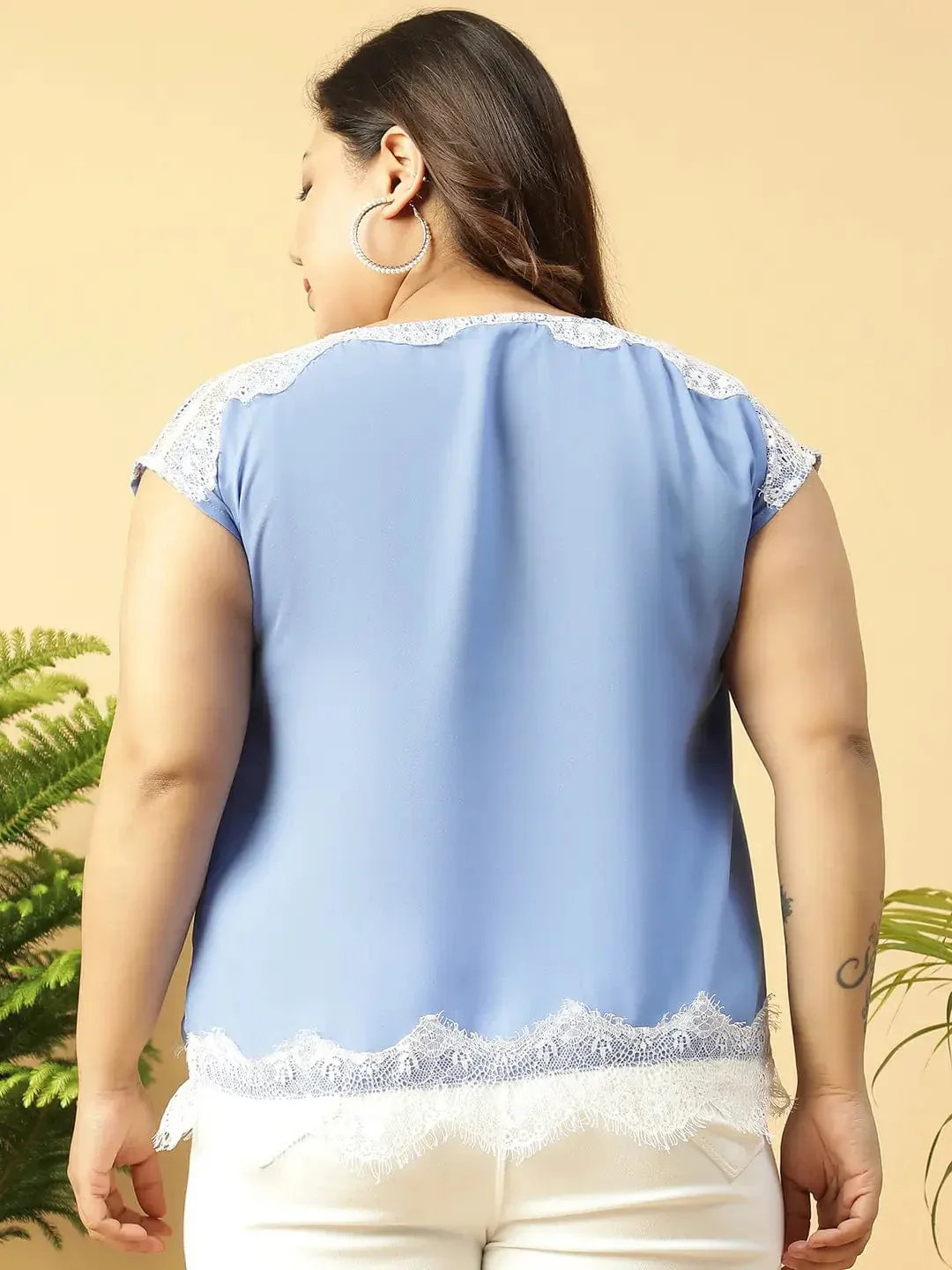 Like Blue Short Sleeve Lace Detailed Plus Size Women Top - Image 5