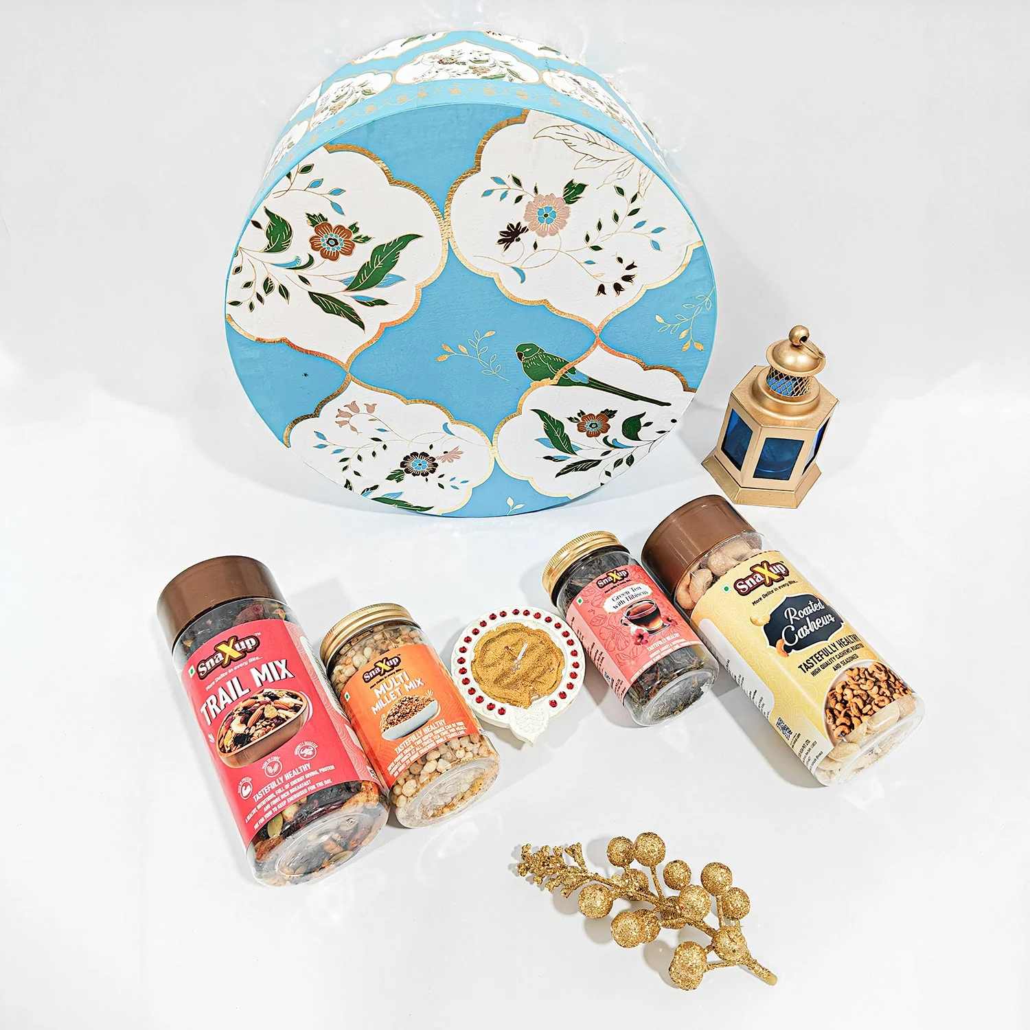 Lucky 7 Diwali Gift Hamper Box - Image 2