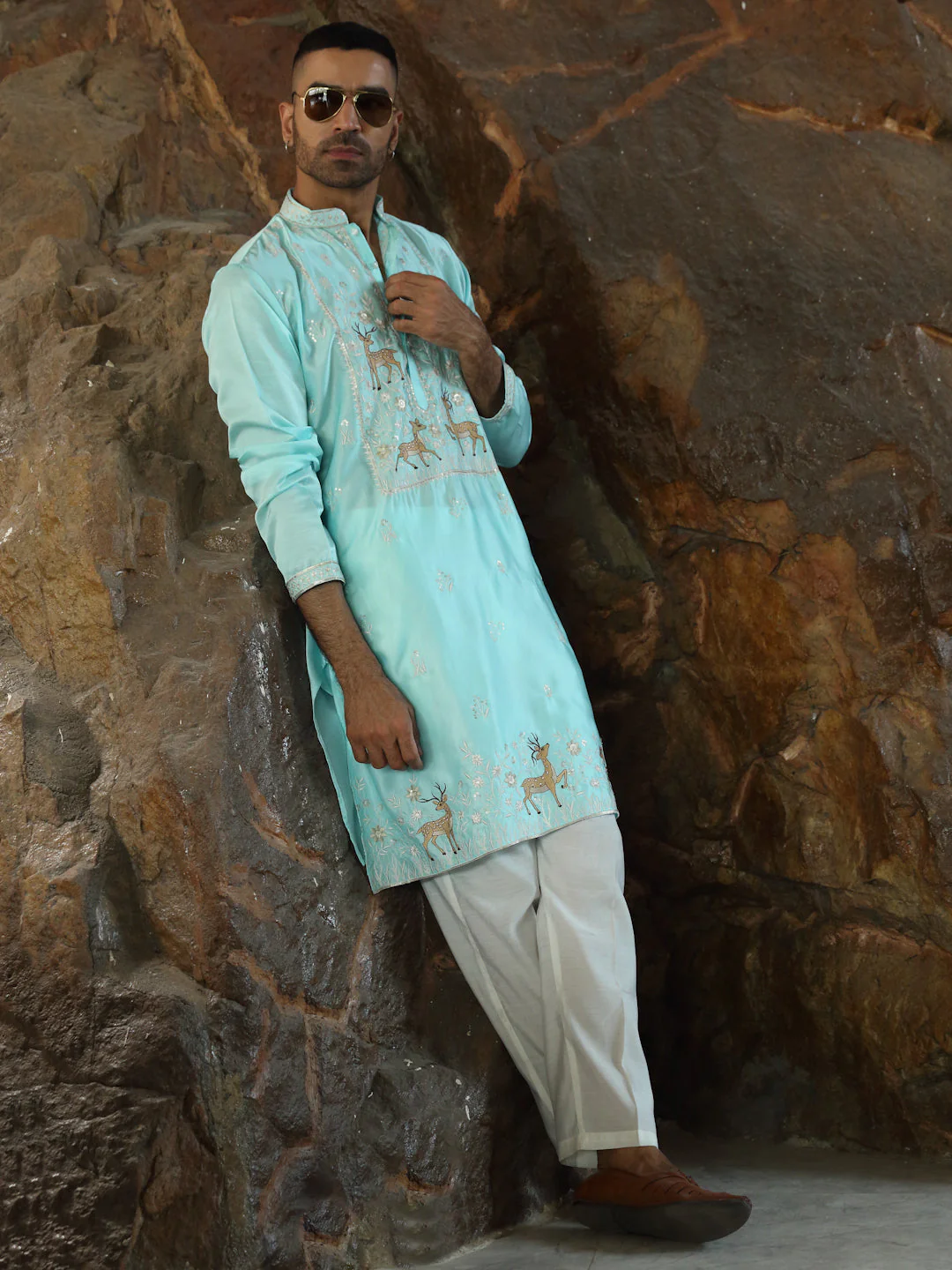 LUXE- Cotton Silk Deer Motif and Mandarin Collar Embroidered Kurta - Image 14