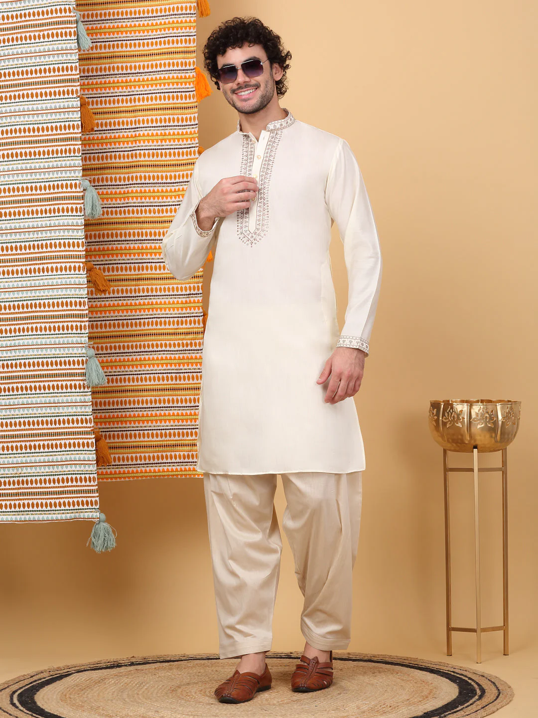 LUXE- Cotton Silk Ethnic Motif Embroidered Neckline Regular Straight Kurta With Beige Elastic Waistband Salwar - Image 52