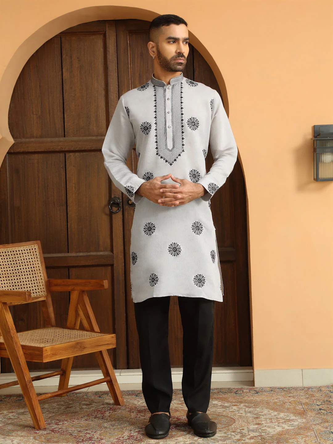 LUXE- Ethnic Motifs Black Sequins Embroidered Cotton Silk Kurta - Image 9