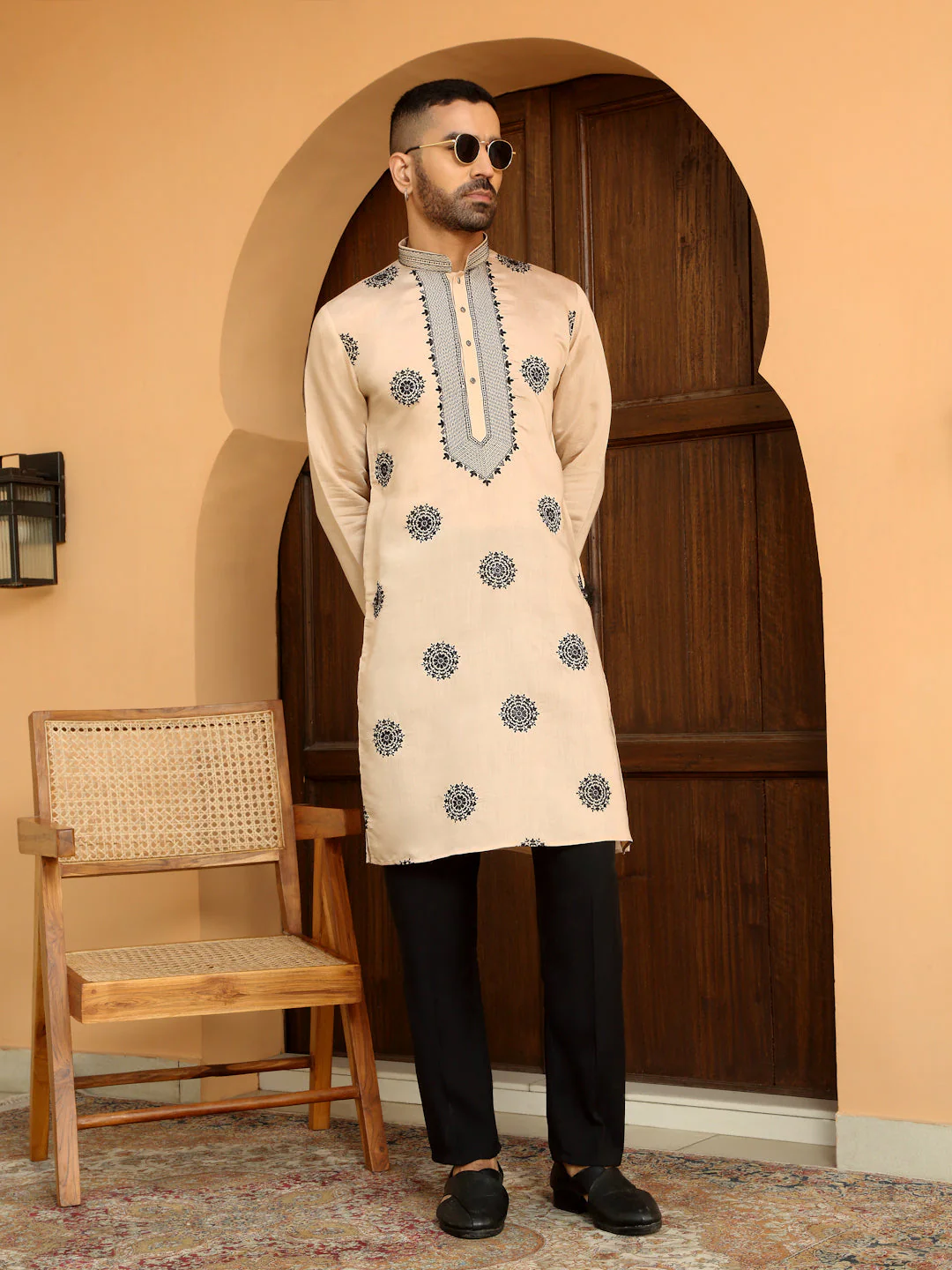 LUXE- Ethnic Motifs Embroidered Cotton Silk Kurta With Cotton Black Trouser Pant - Image 17