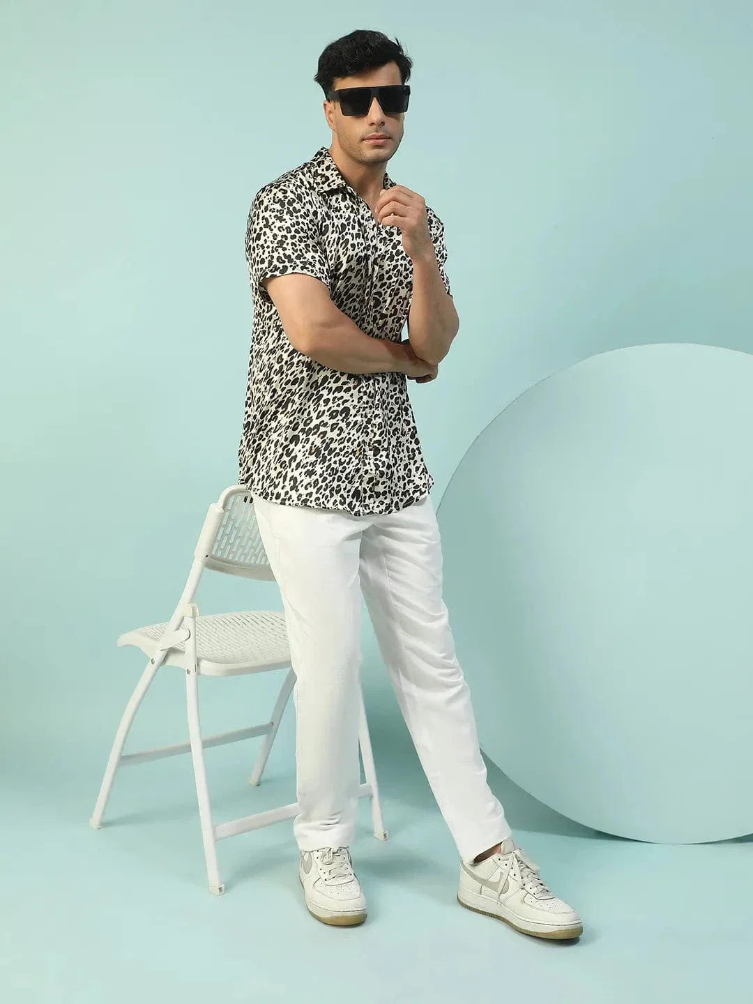 Macho Animal Print Multicolor Collared Short Sleeve Men Oversized Shirt - Image 8