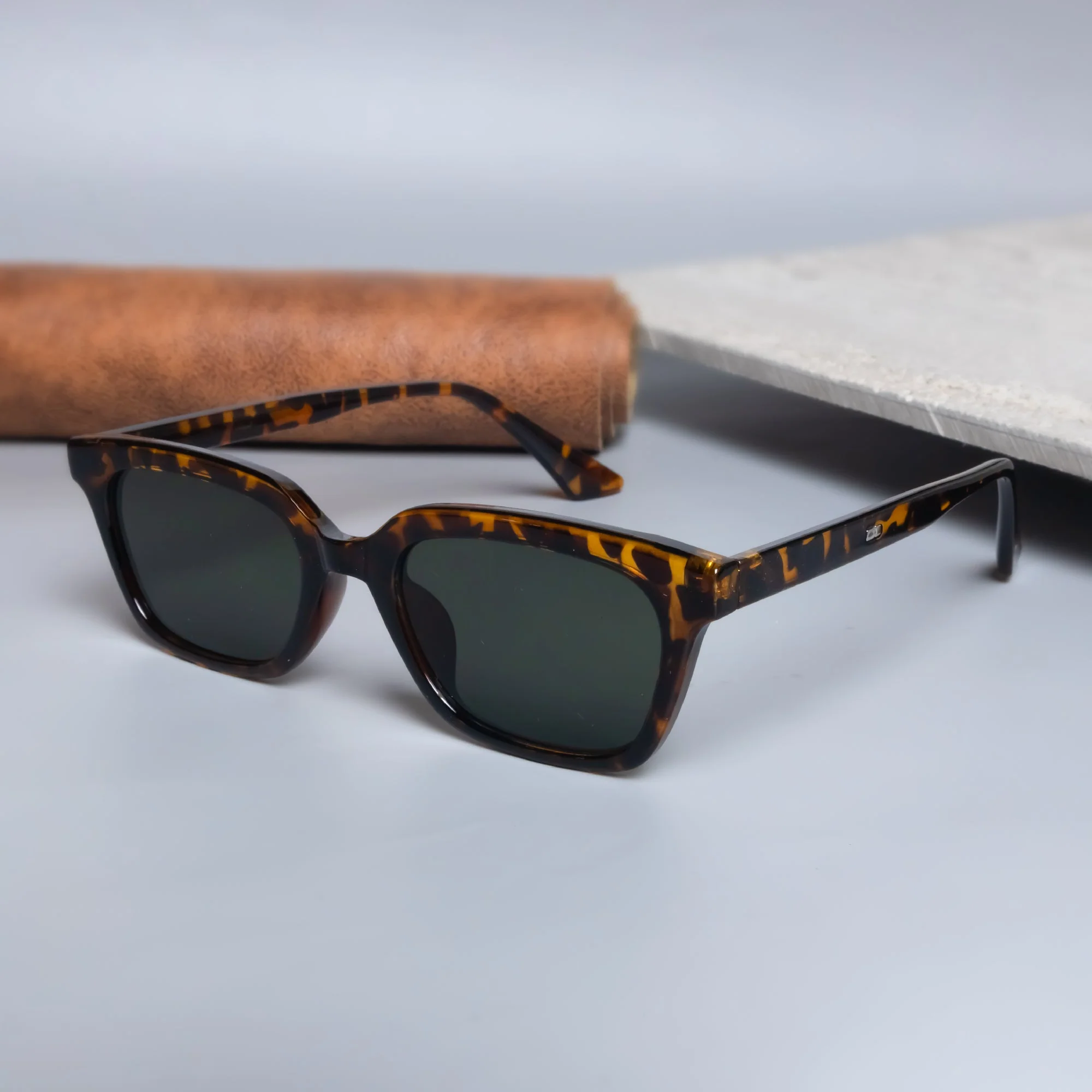 Marco Tortoise Green Rectangle Sunglasses - Image 8