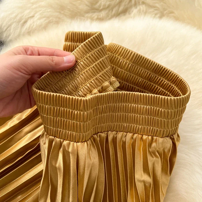 Melanie Pleated Skirt - Image 7
