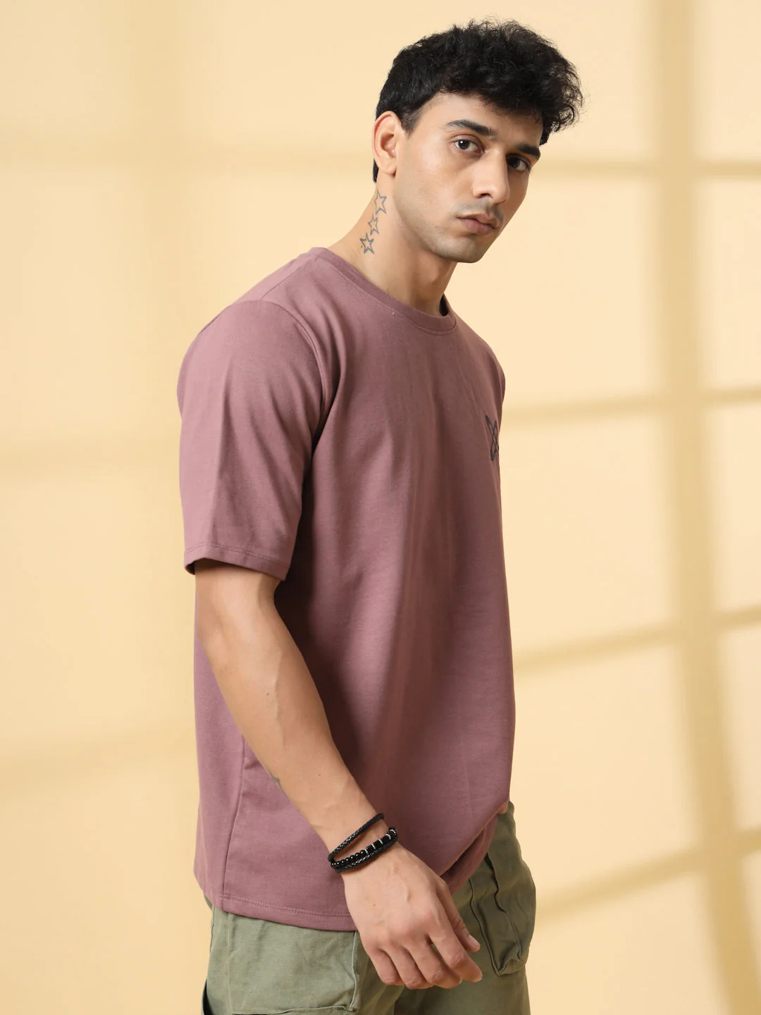 Men Black Typography  Oversized T-shirt - Image 9