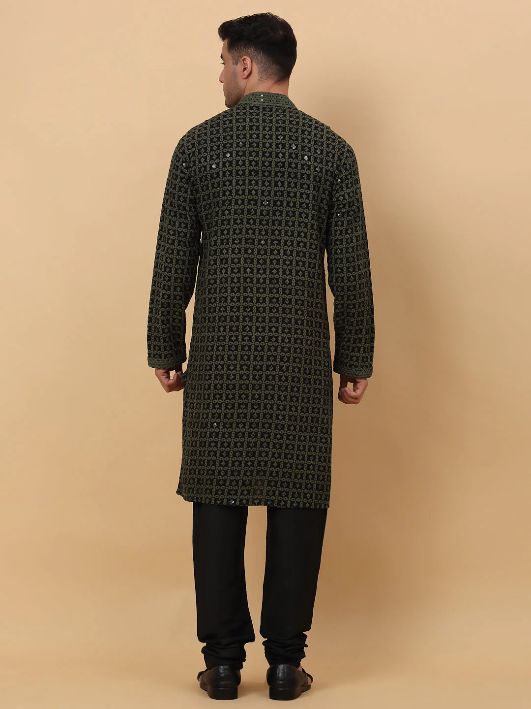 Men's Cotton Blend Embroidered Chikankari Kurta - Image 8