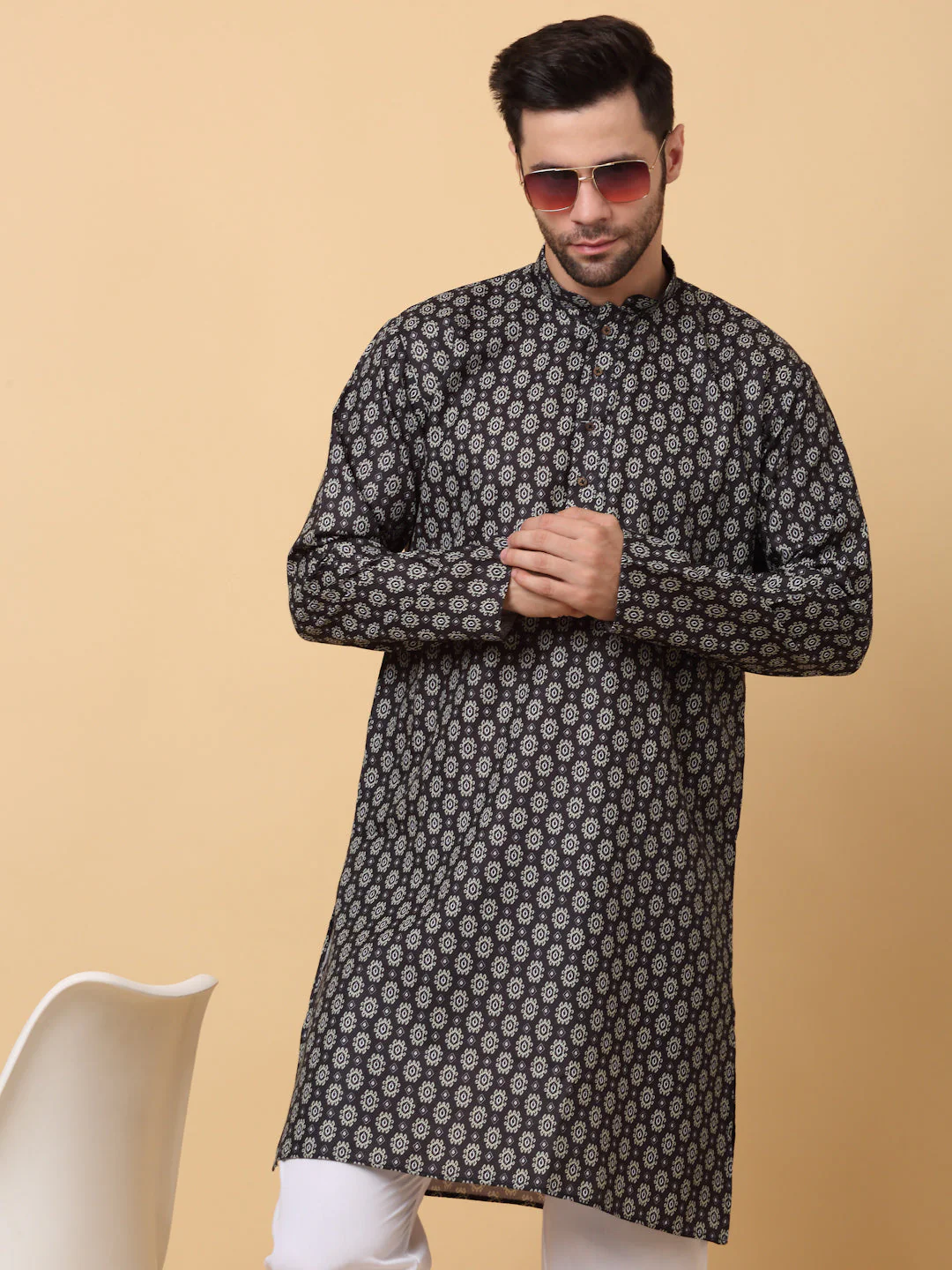 Men's Cotton Blend Printed Knee Length Kurta Pyjama Set - Image 15