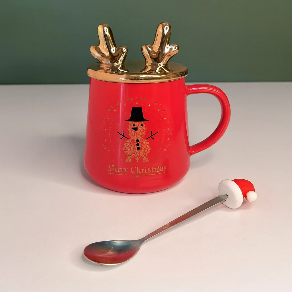 Merry Christmas Ceramic Mug with Golden Reindeer Lid & Santa Spoon – Festive Gift (400 ml) - Image 11