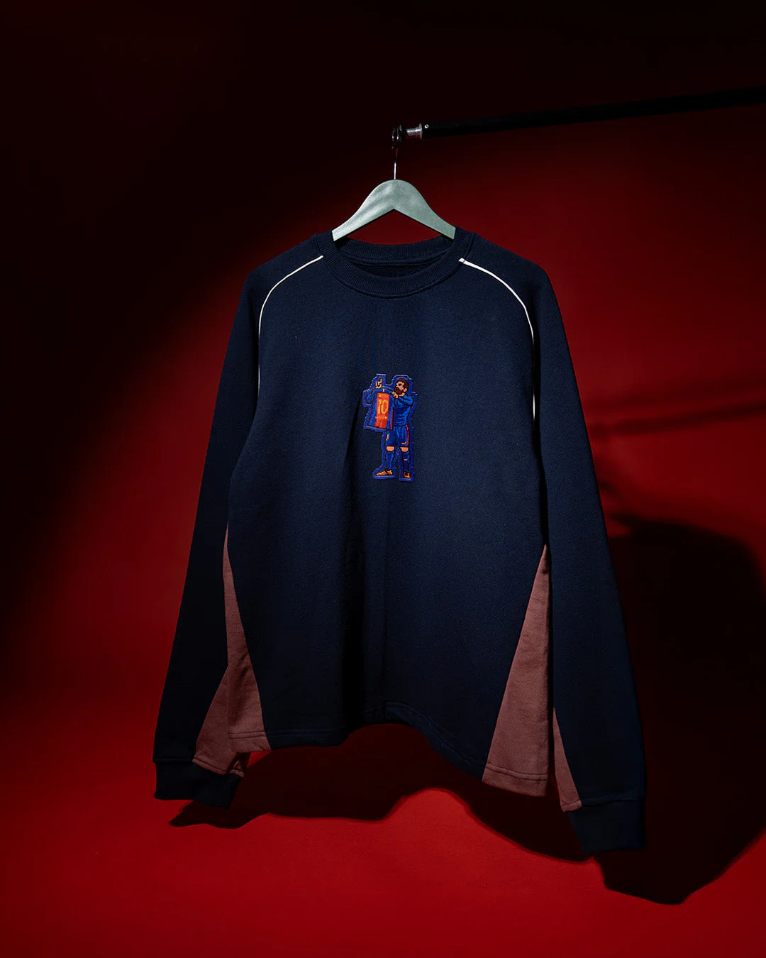 Messi 8-Bit Sweatshirt - Image 11