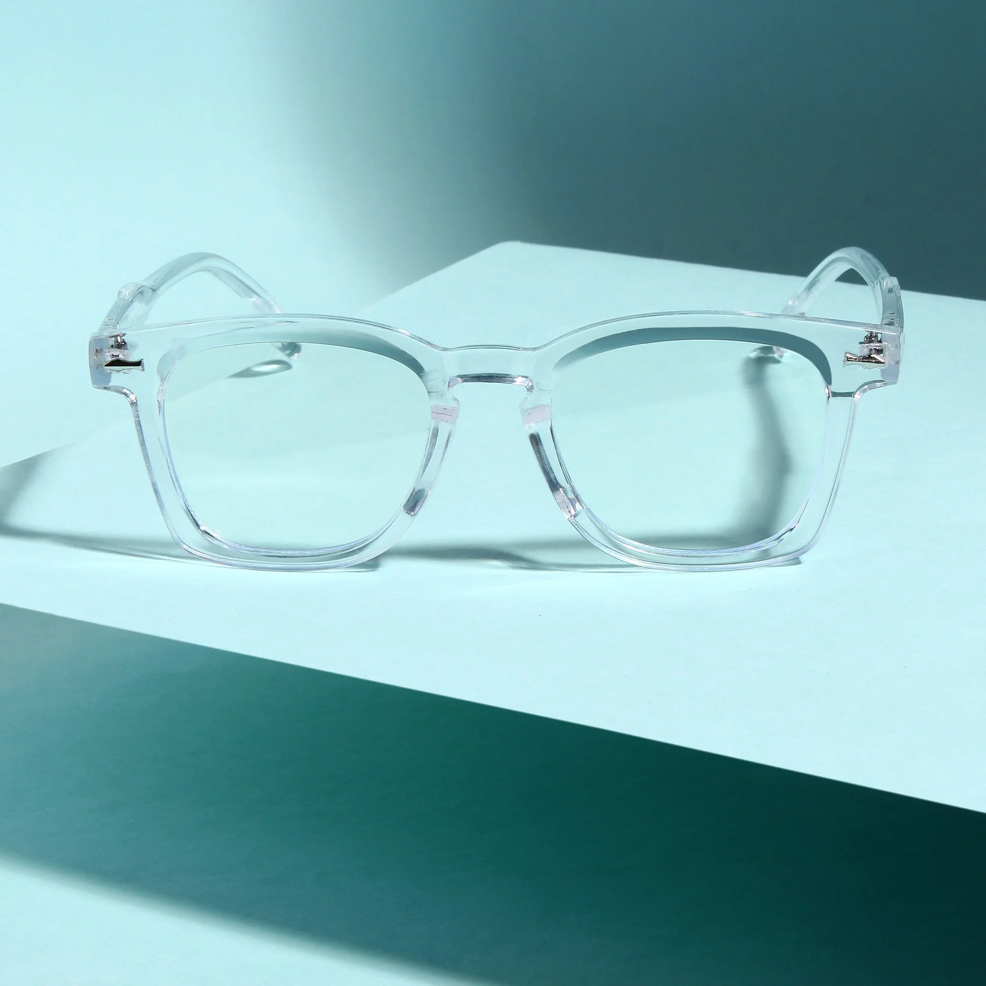 Michel Clear Square Sunglasses - Image 7