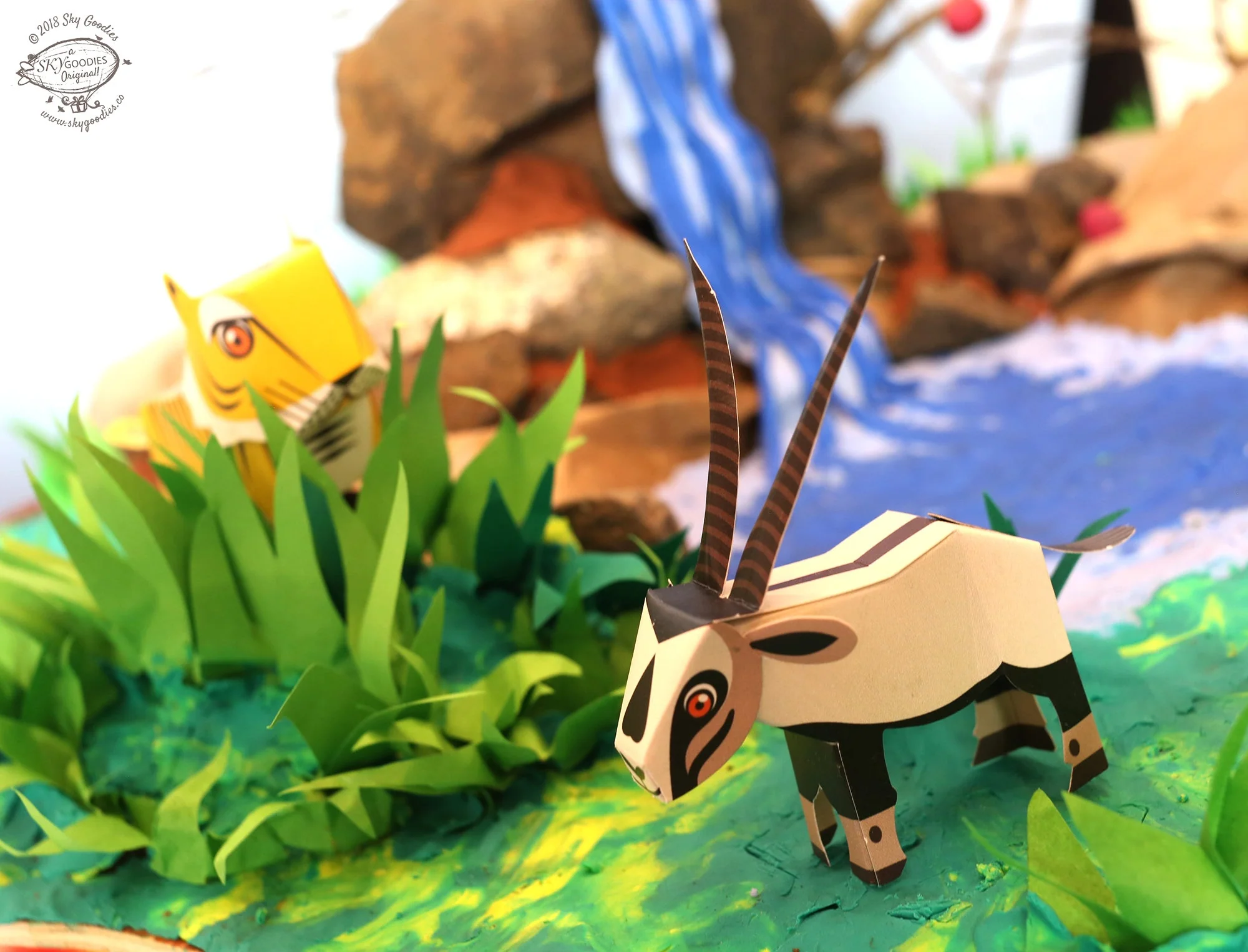 Mini Arabian Oryx DIY Animal Paper Craft Kit - Image 3