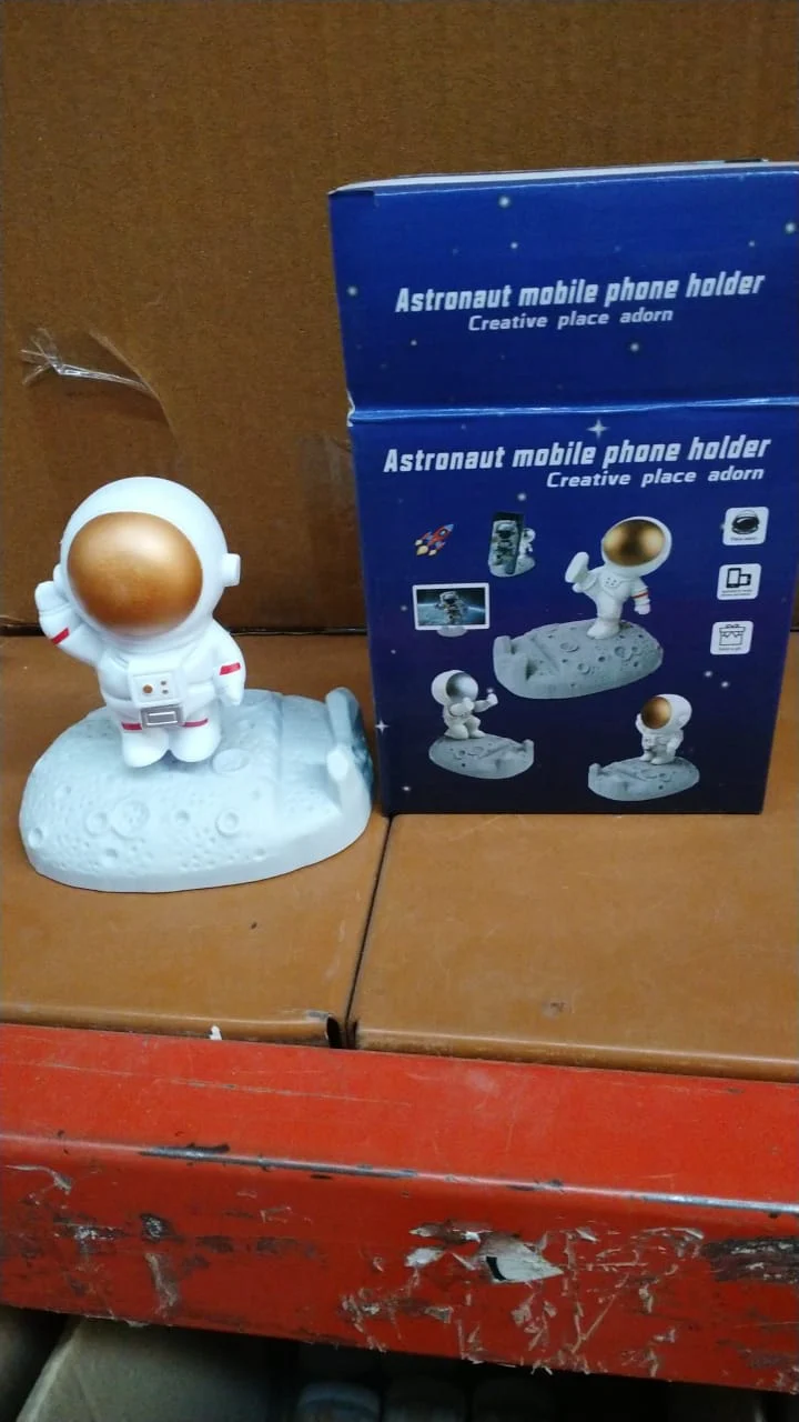 Mobile Holder Astronaut Phone Stand Planet Creative Fun 3D Design (1 Pc / Mix Design) - Image 8
