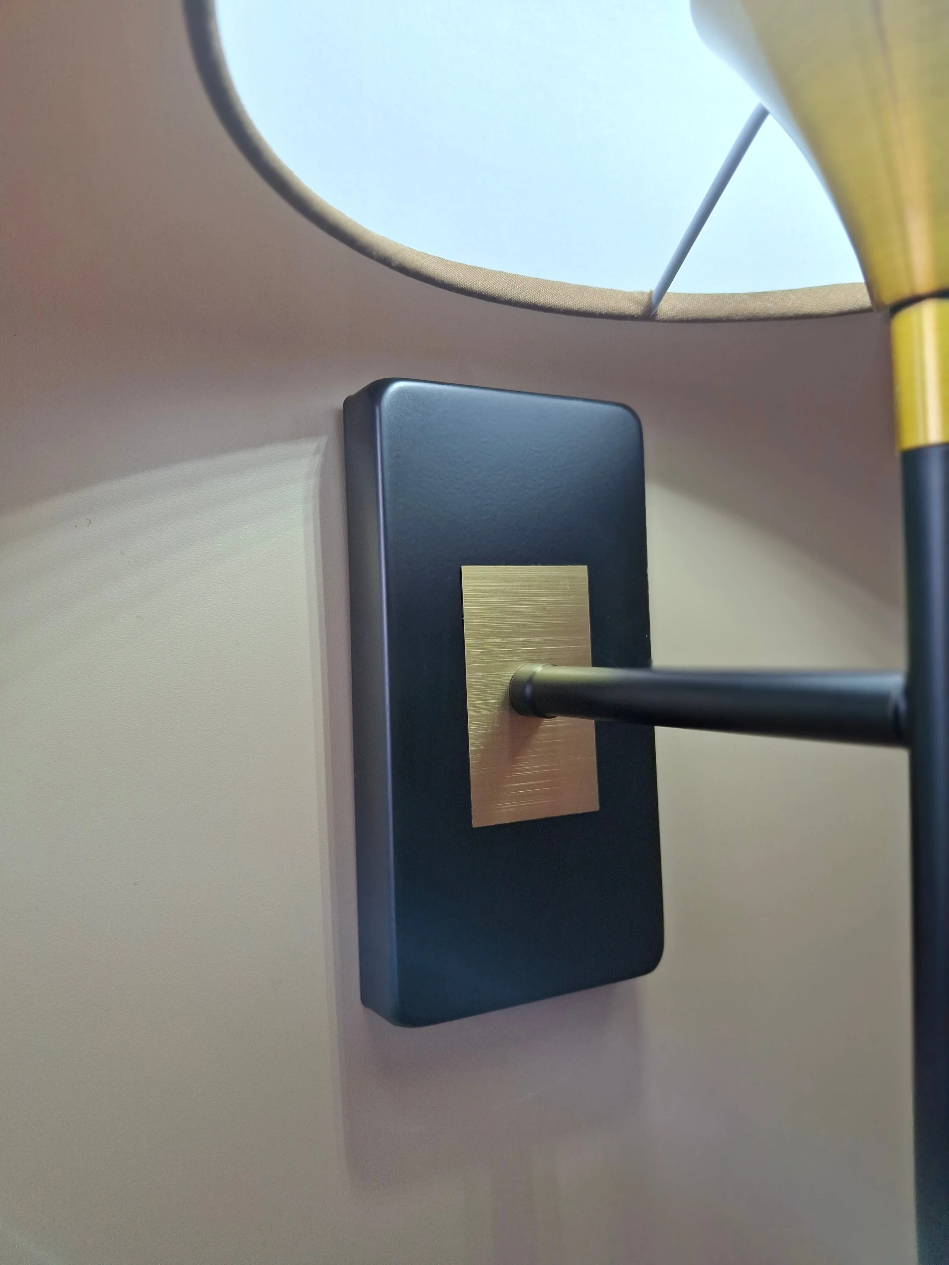 Modern Black & Gold Wall Light with Fabric Shade for Bedroom, Living Room & Hallway – Elegant Wall Lamp for Ambient Lighting - Image 7